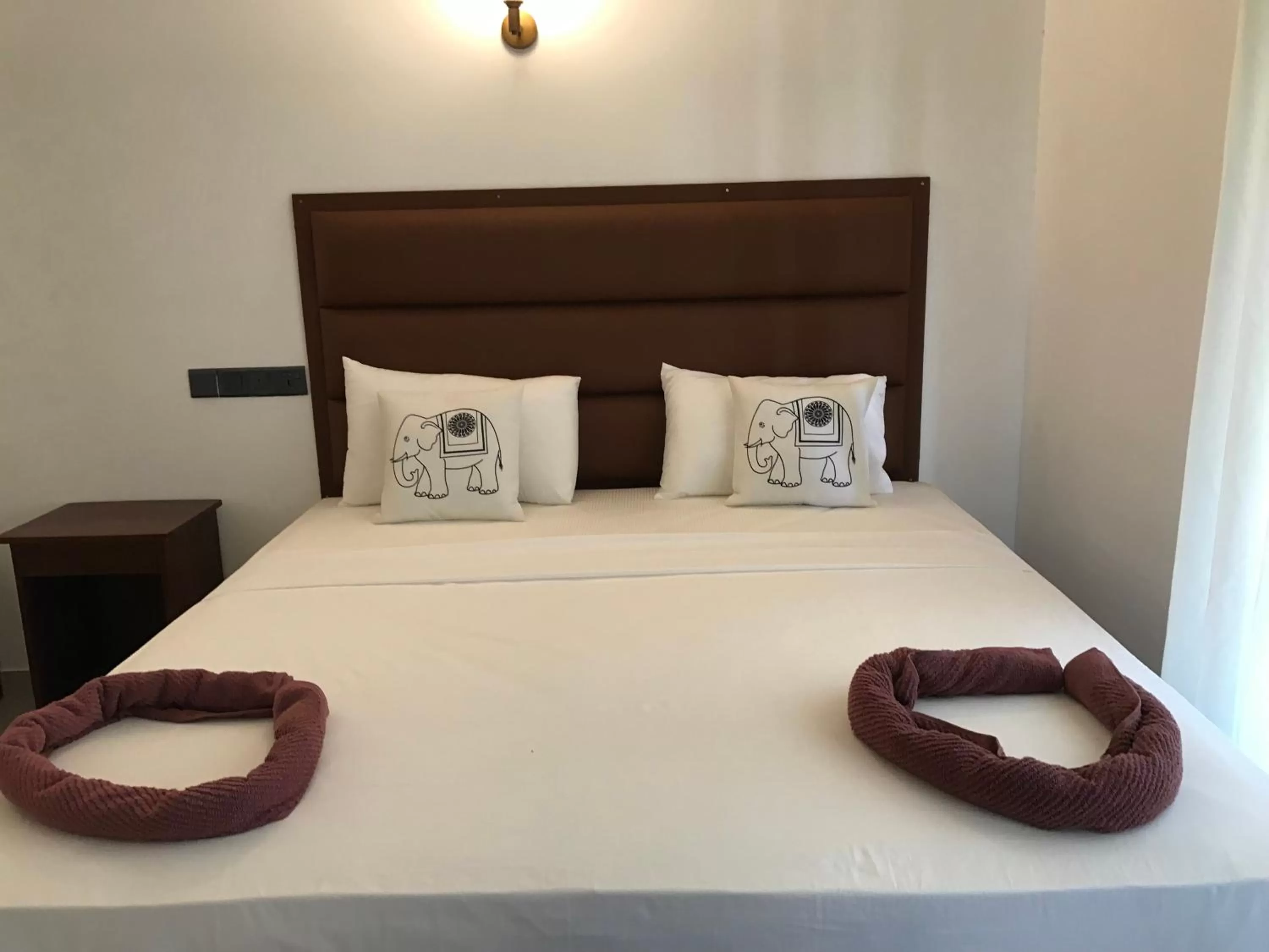 Bed in Lemazone Inn