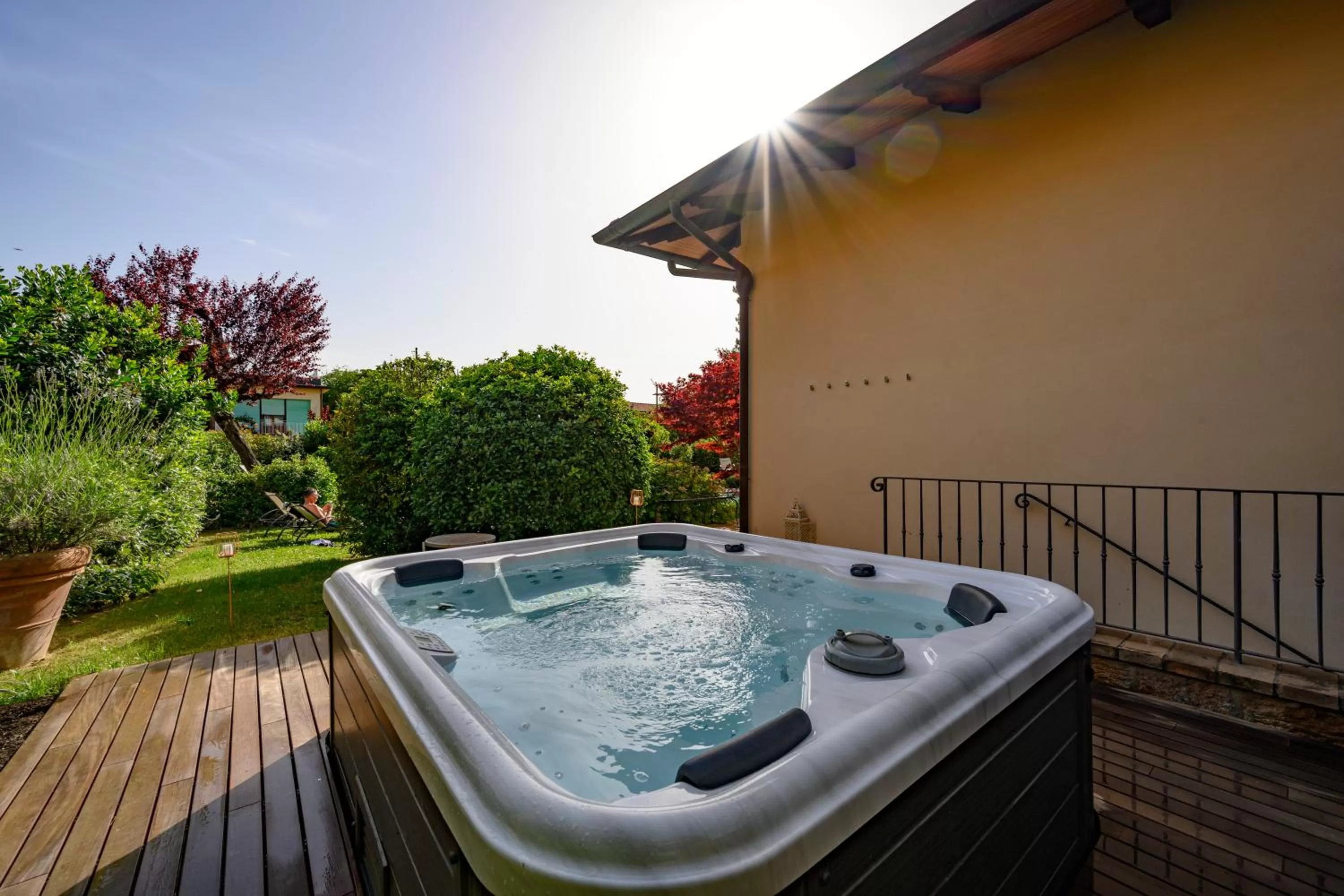 Swimming pool in Hotel Rutiliano