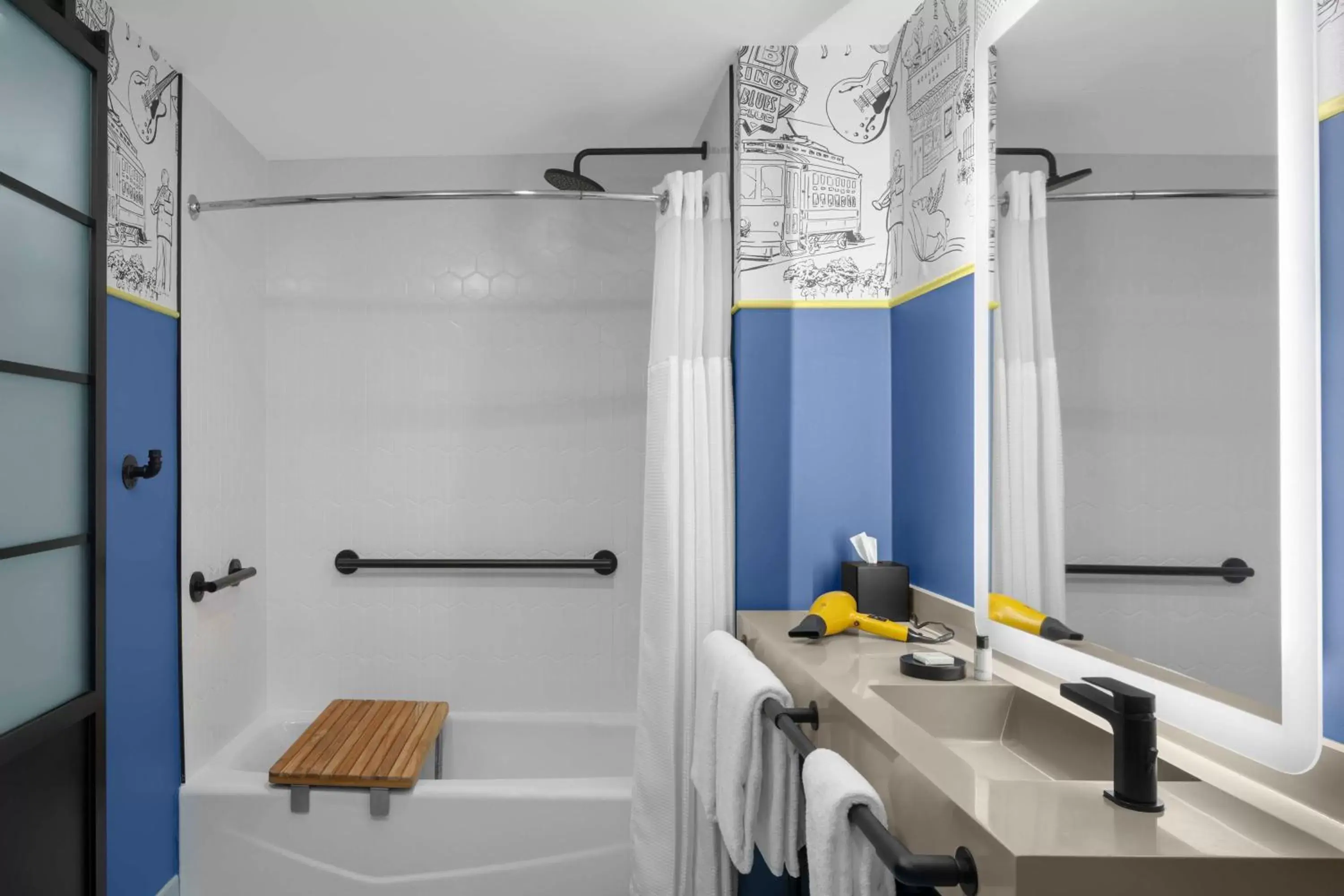 King Room with Accessible Tub - Disability Access in Caption By Hyatt Beale Street Memphis King Room with Accessible Tub - Disability Access in Caption By Hyatt Beale Street Memphis