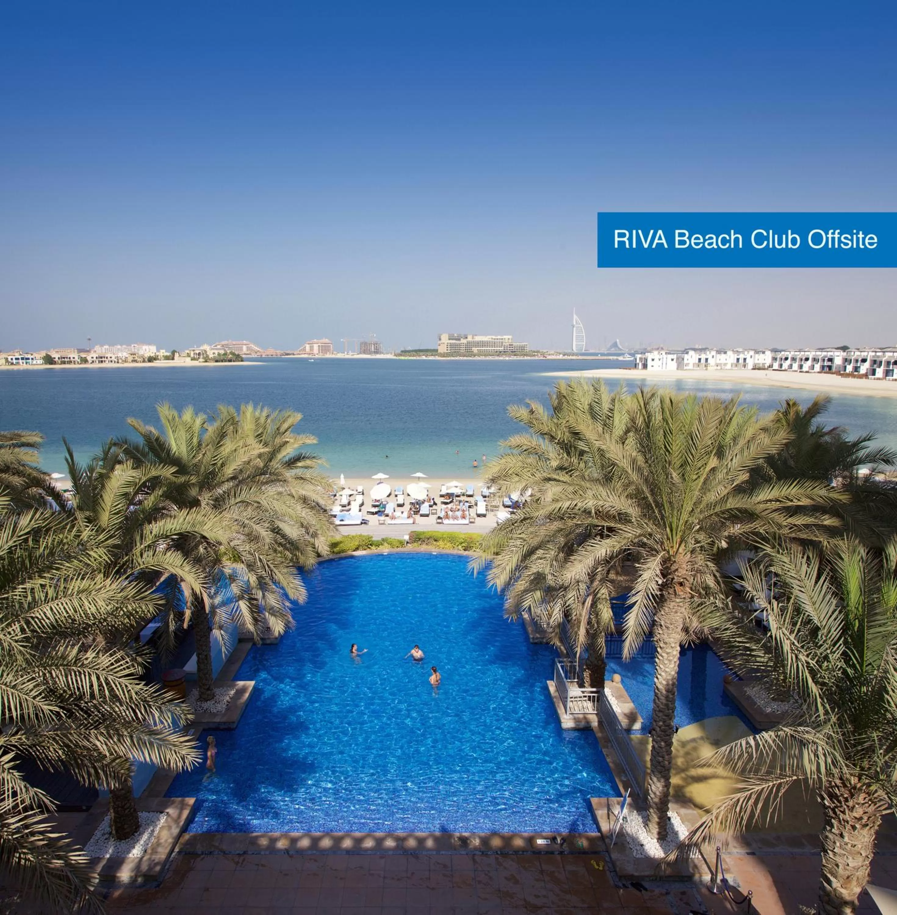 Beach in Mövenpick Hotel Jumeirah Lakes Towers Dubai