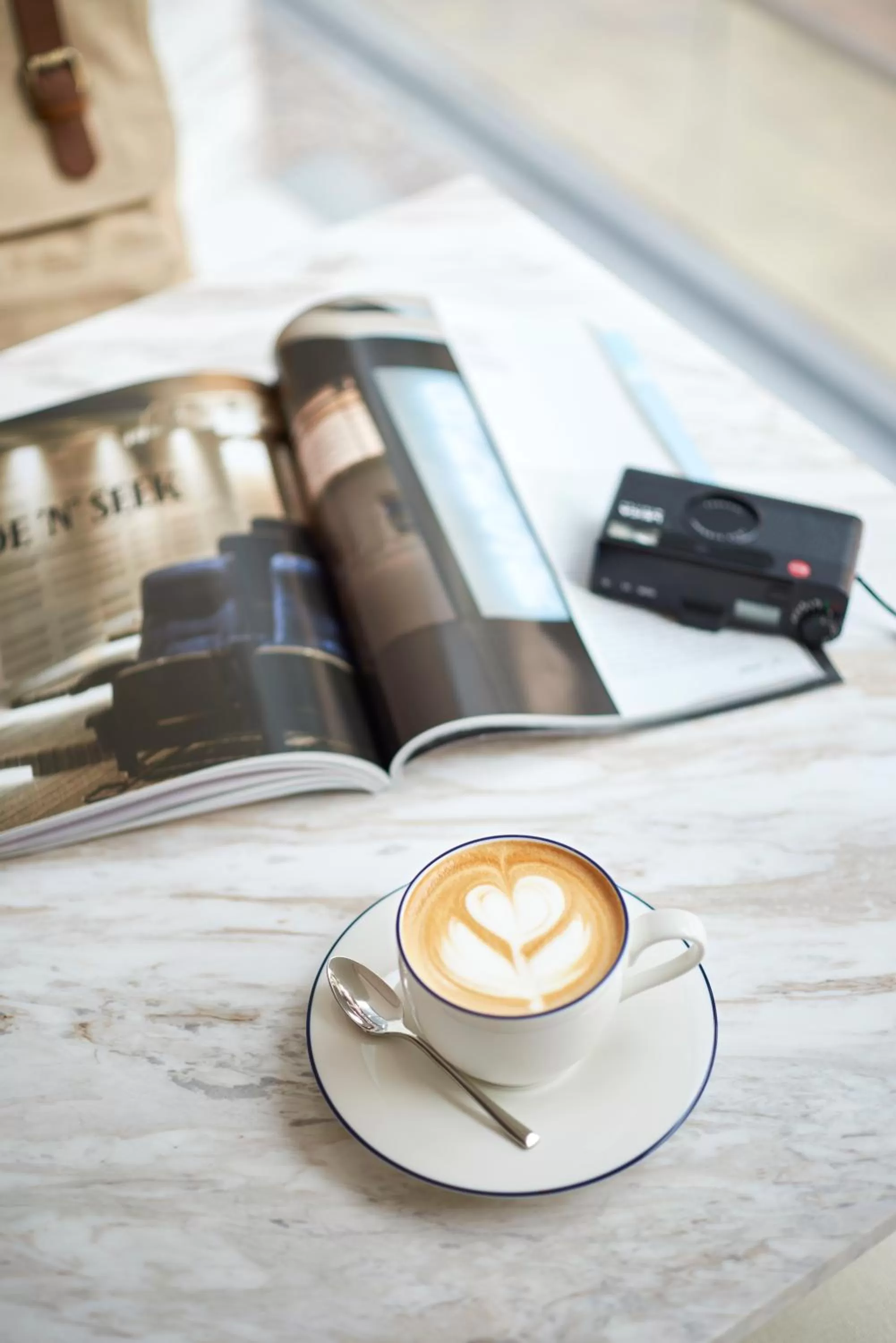 Restaurant/places to eat in Kritthai Residence