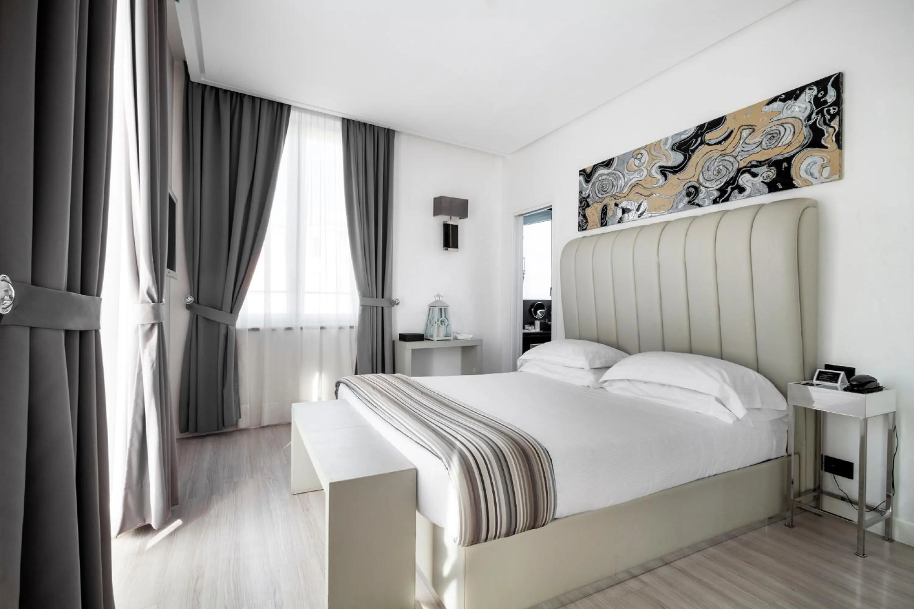 Bedroom, Bed in LHP Hotel Santa Margherita Palace & SPA