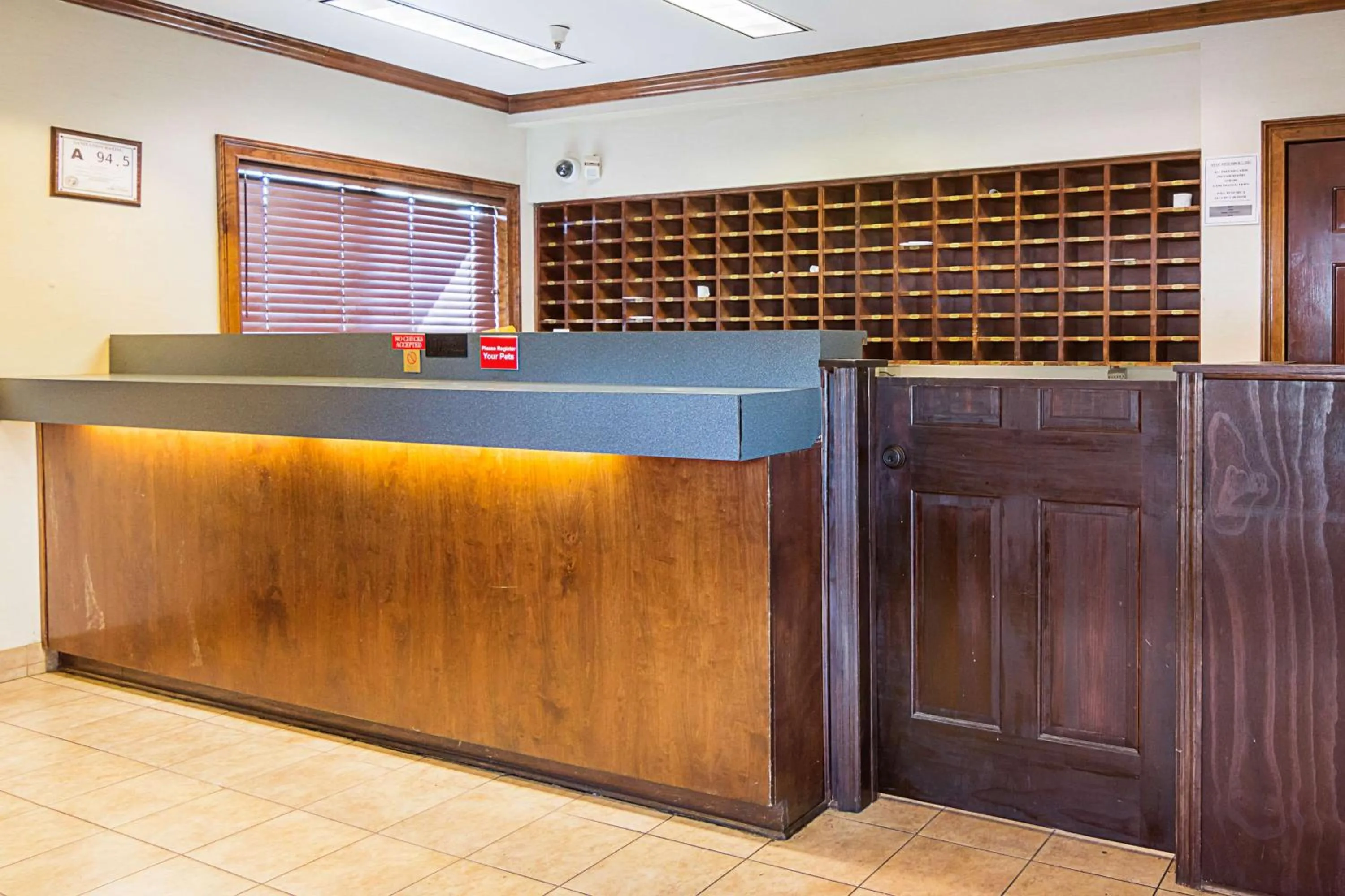 Lobby or reception in Motel 6-Fayetteville, NC - Fort Liberty Area