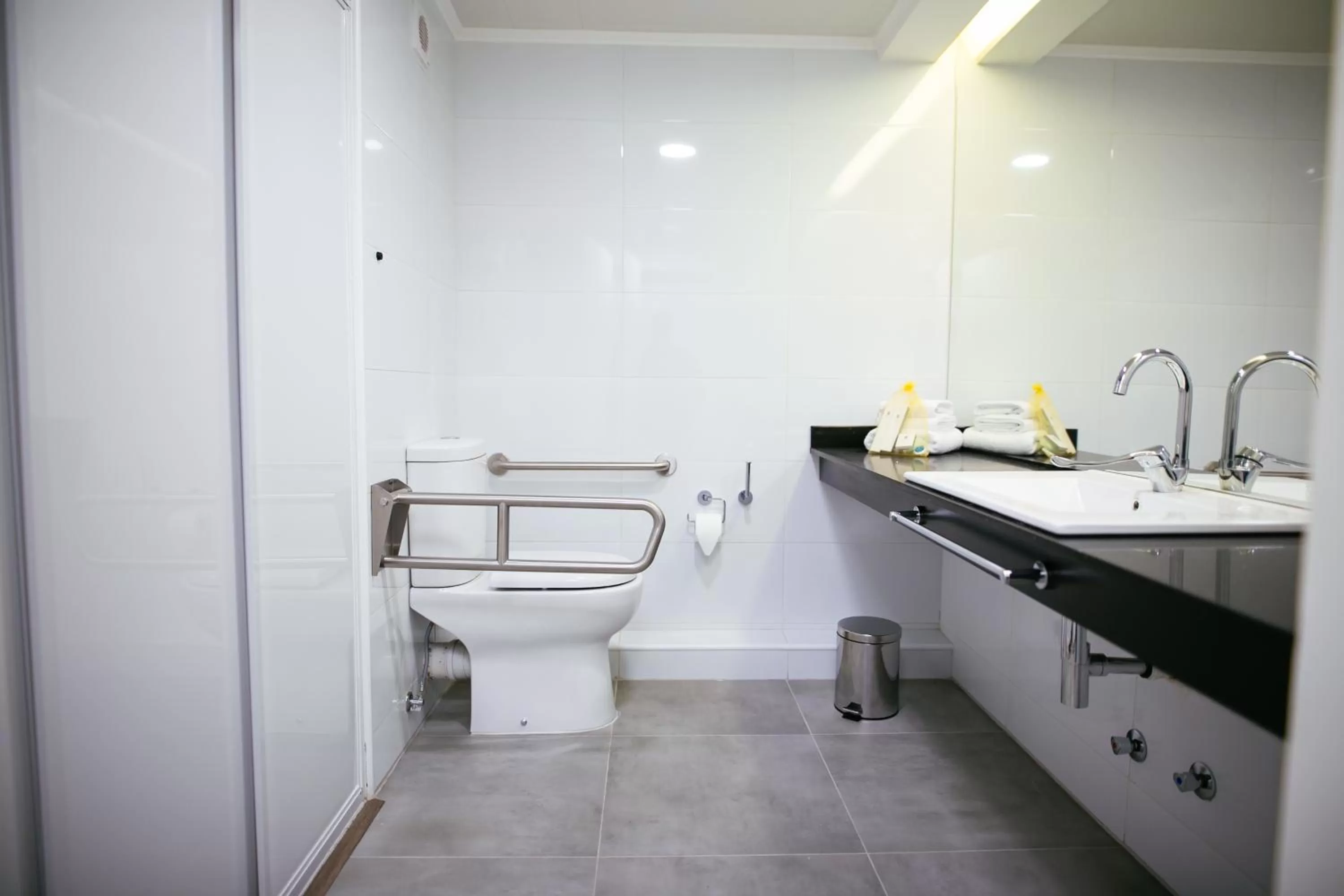 Bathroom in Hotel HW Libertad