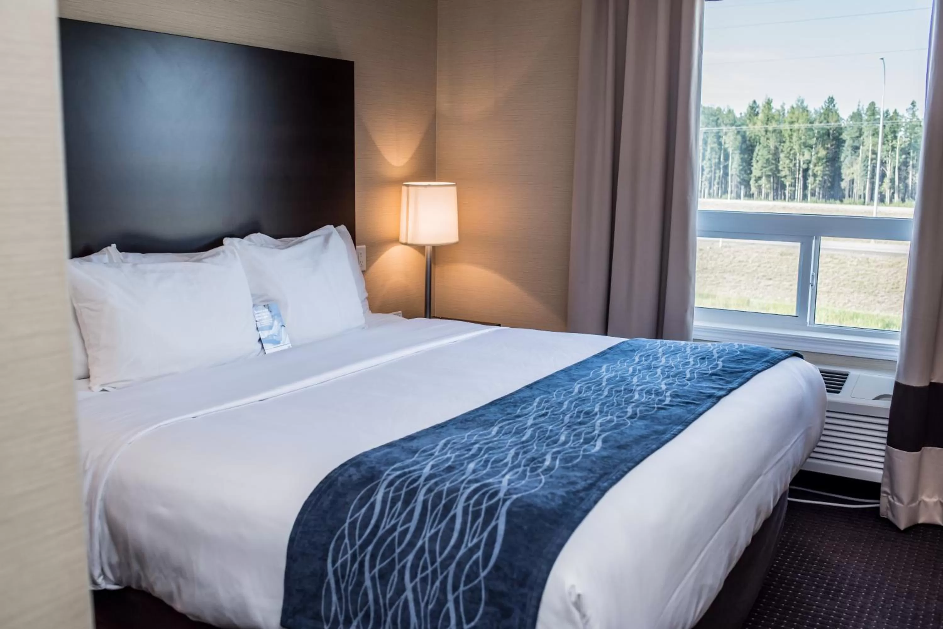 Bed in Comfort Inn & Suites