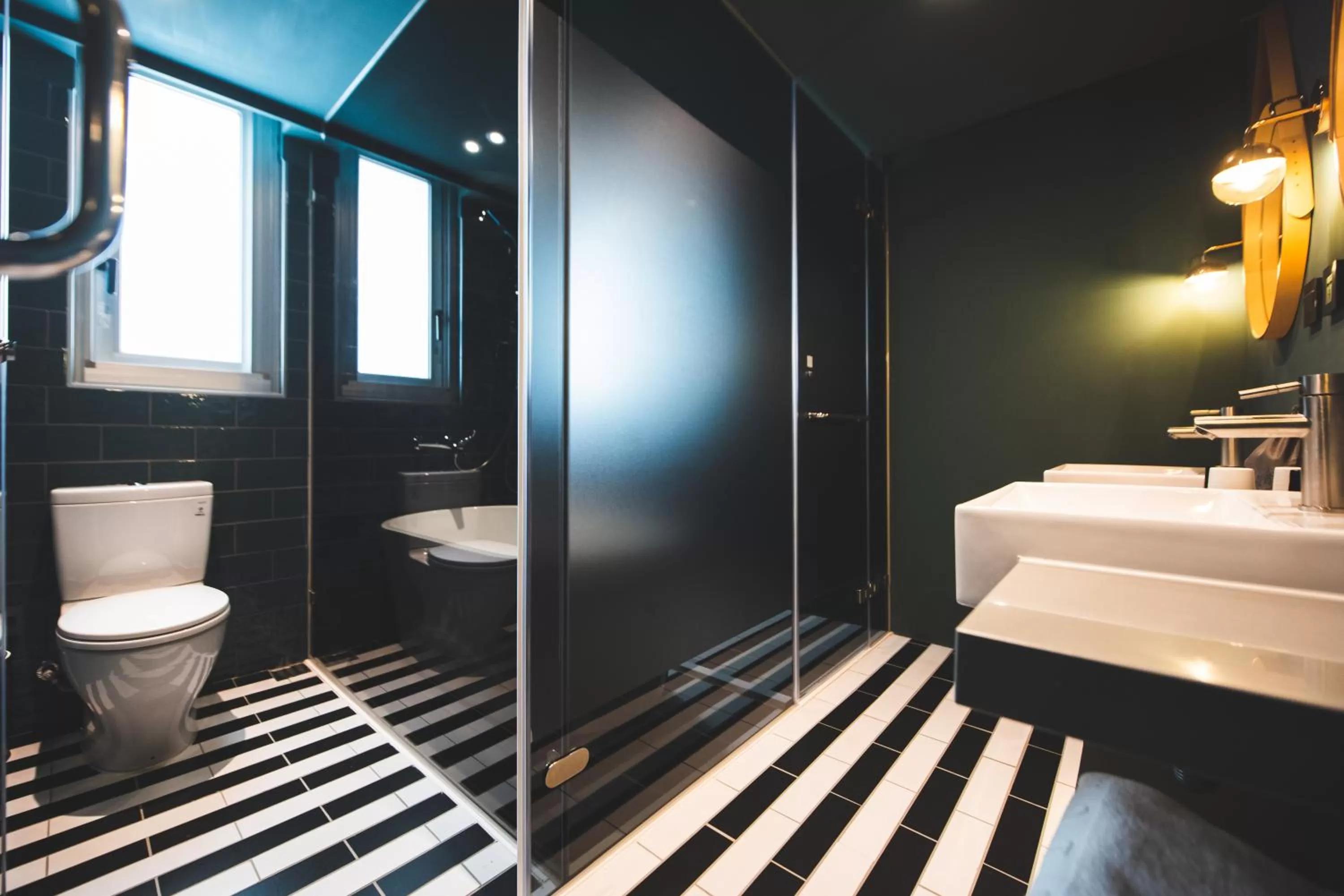 Toilet in Ramble Hotel