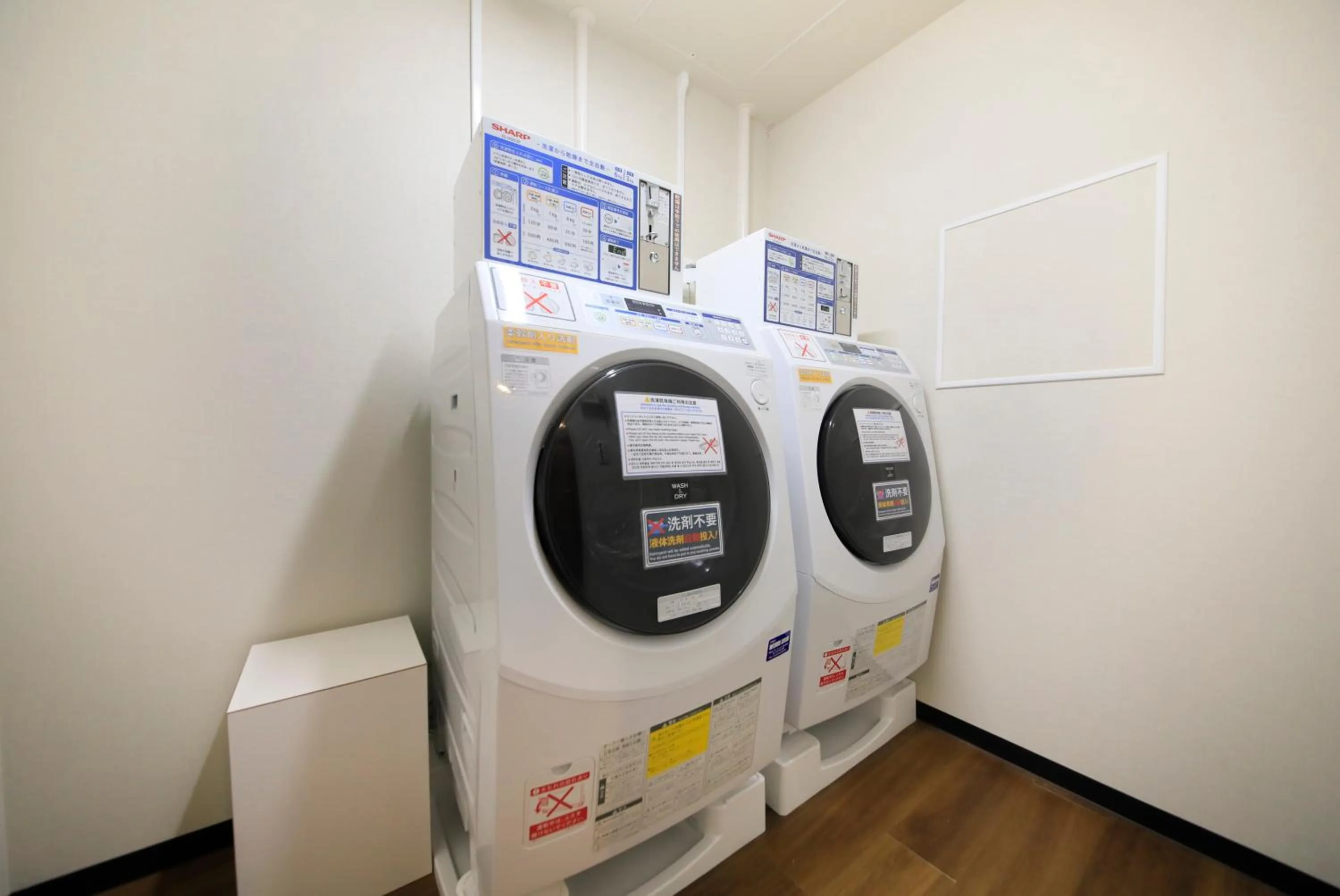 Area and facilities in The Hedistar Hotel Kyoto Nijo Comic & Books