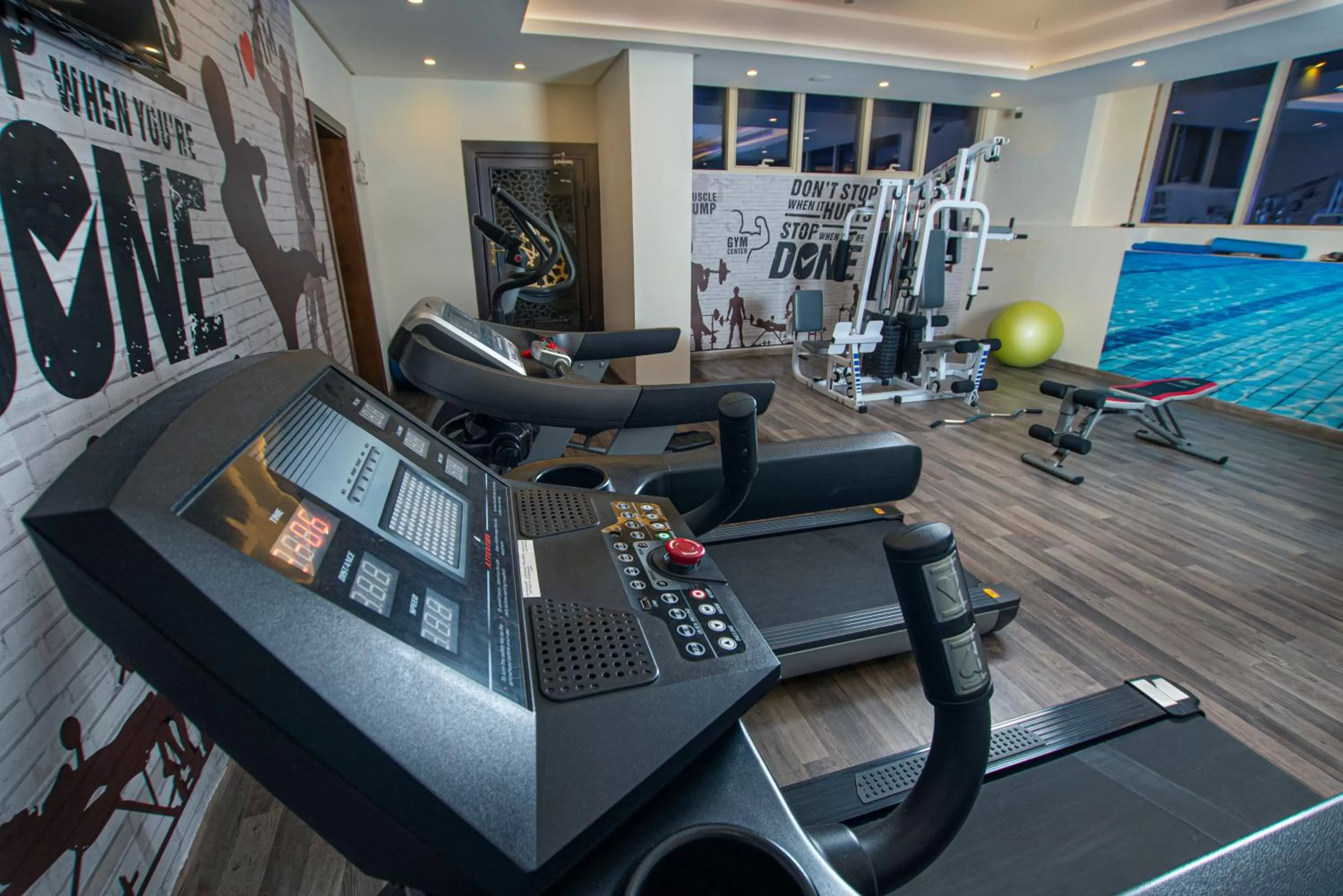 Fitness centre/facilities in Iridium 70 Hotel
