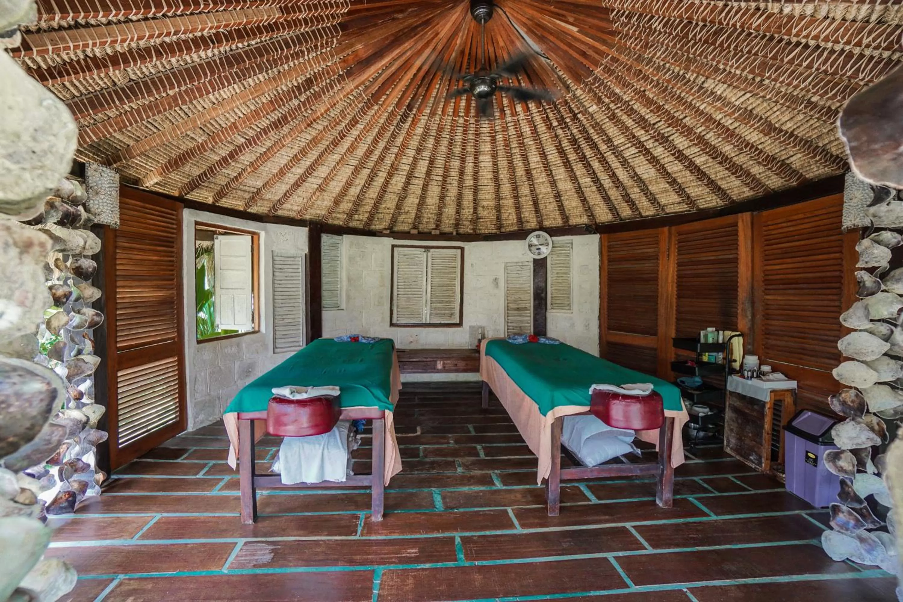 Spa and wellness centre/facilities in La Joya Balangan Resort