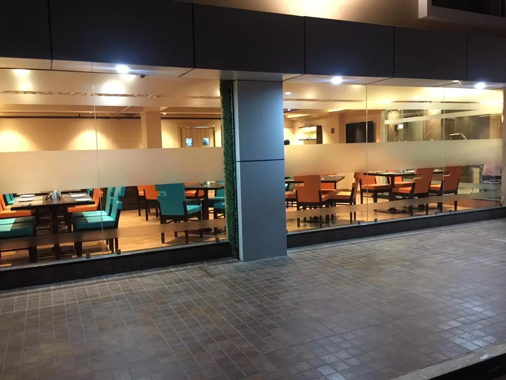 Restaurant/places to eat in Hotel Malisca