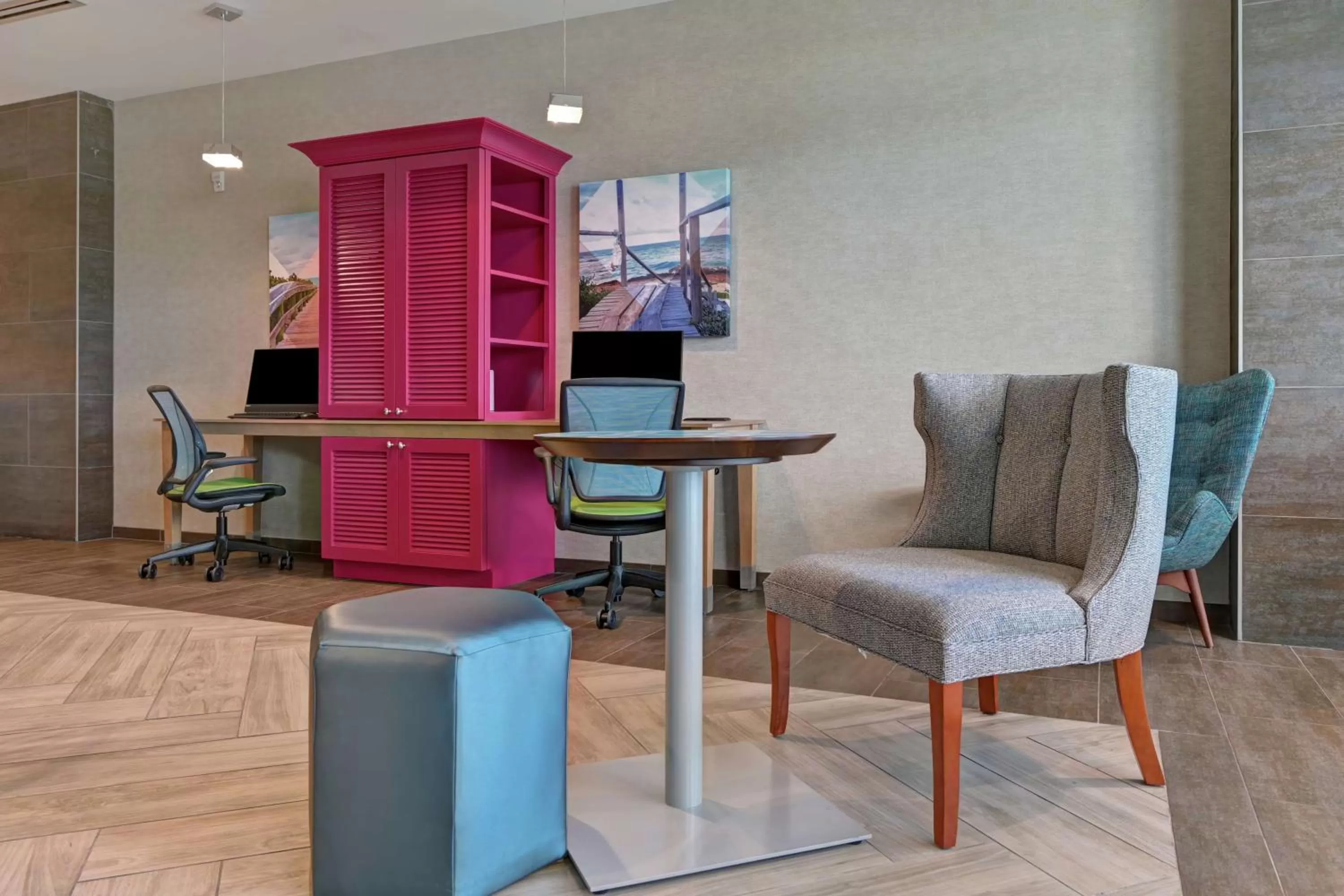 Lobby or reception in Home2 Suites By Hilton West Palm Beach Airport