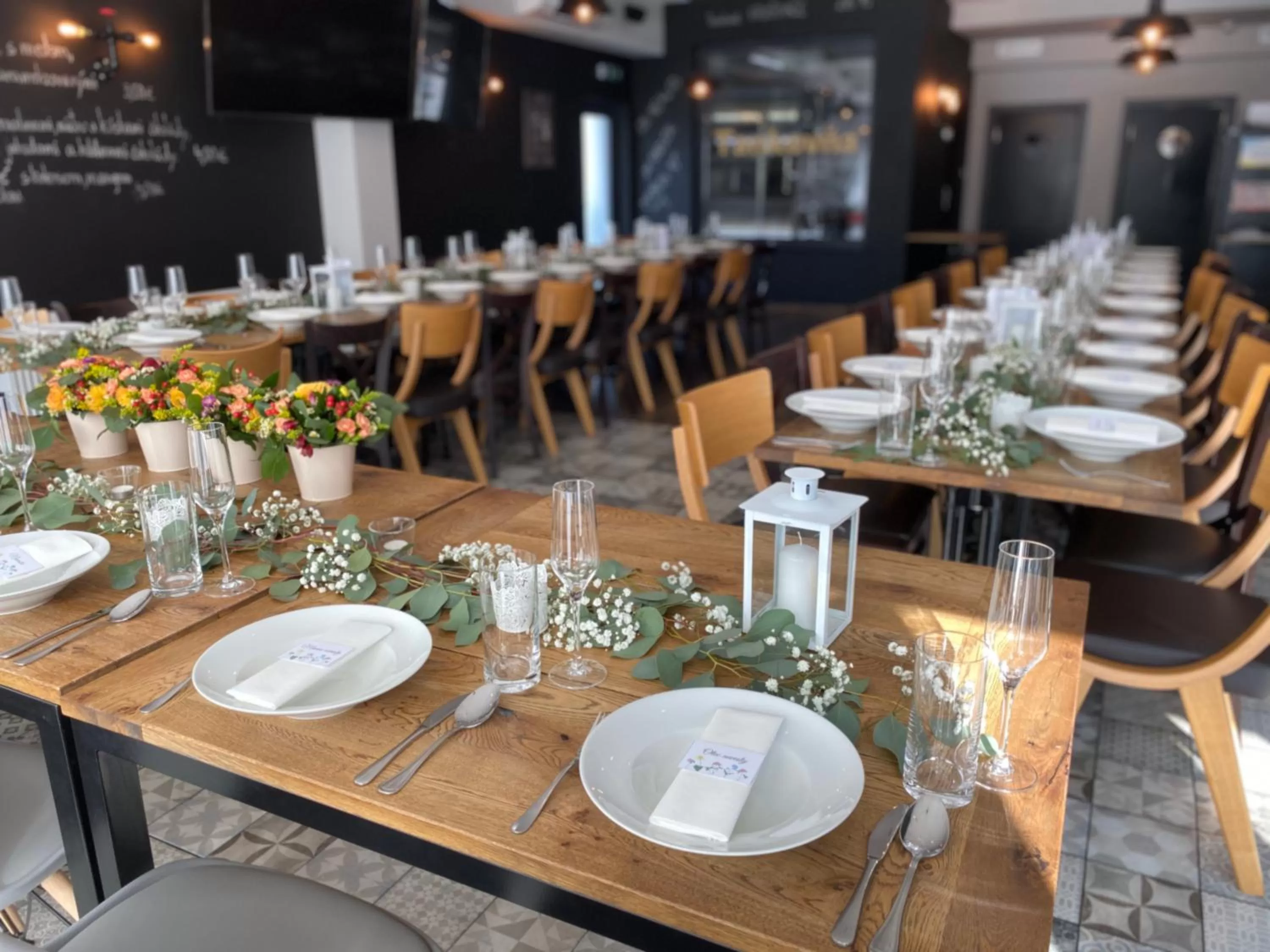 Restaurant/places to eat in Dubno Eat & Sleep