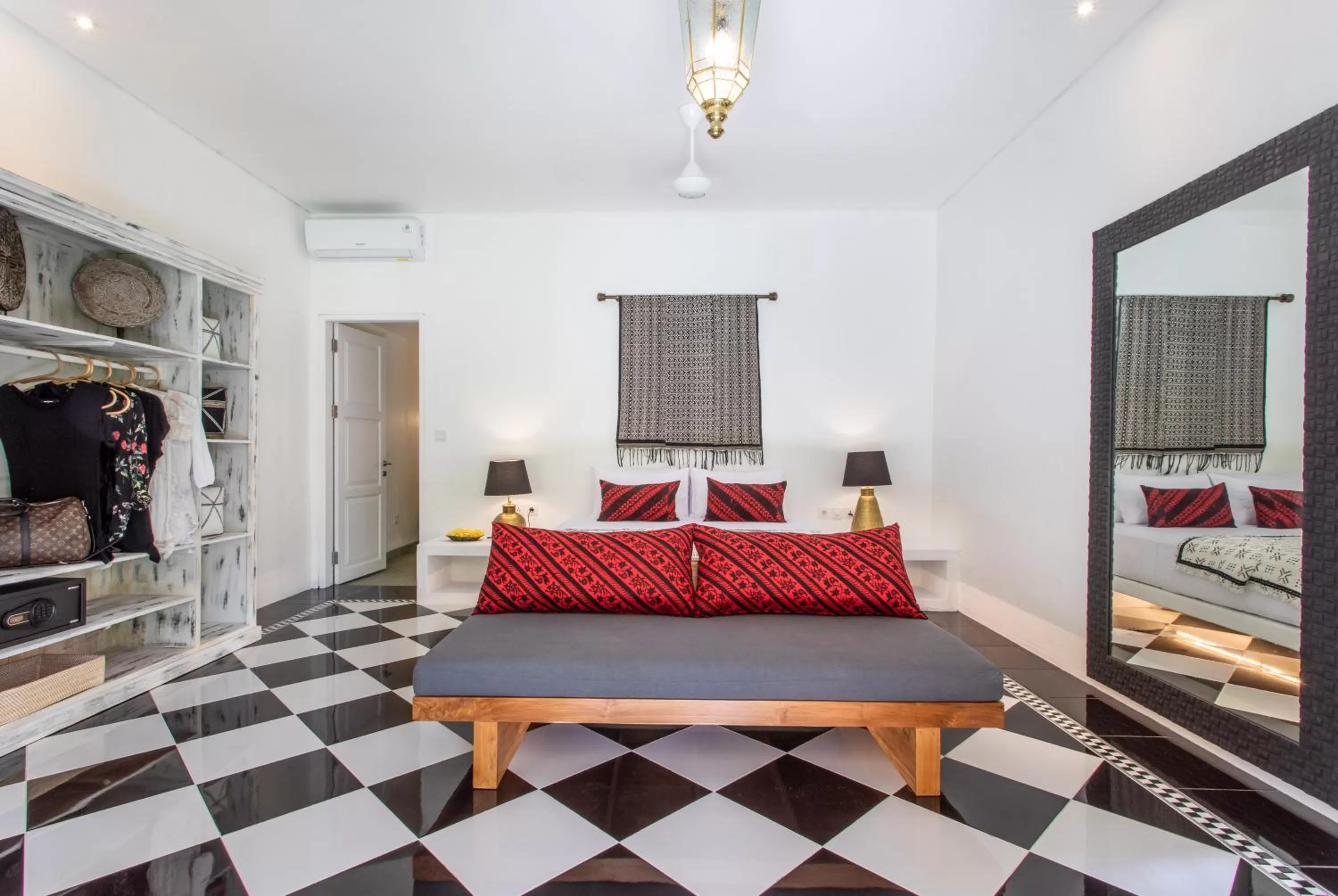 Bed in PinkPrivate Sanur - for Cool Adults Only