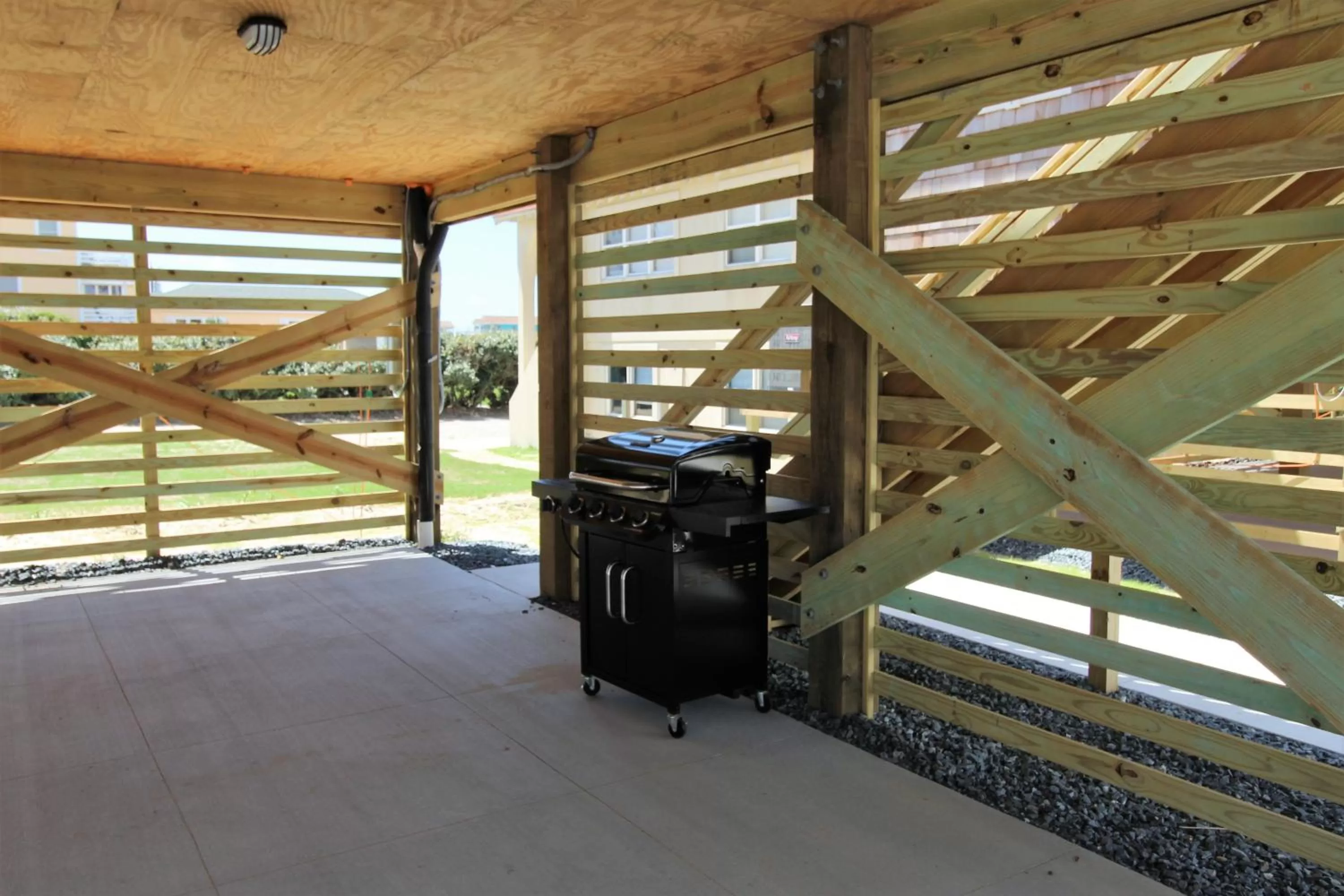 BBQ facilities in Whalebone Ocean Cottages by KEES Vacations