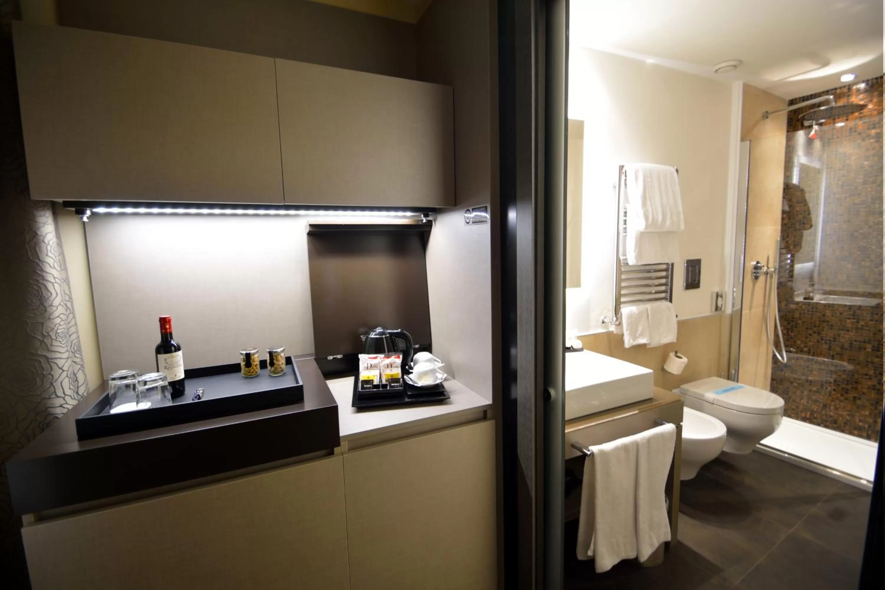 Decorative detail in Quirinale Luxury Rooms