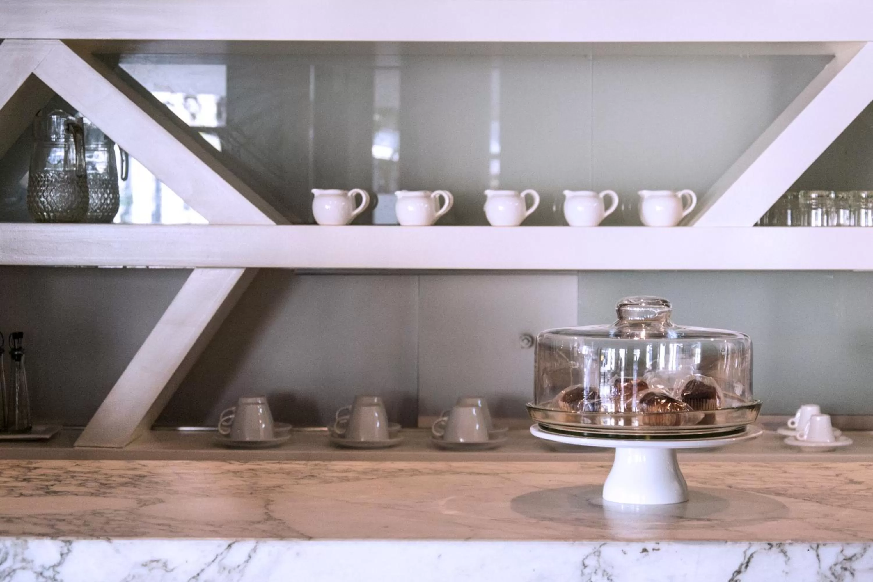 Coffee/tea facilities in Épico Recoleta Hotel