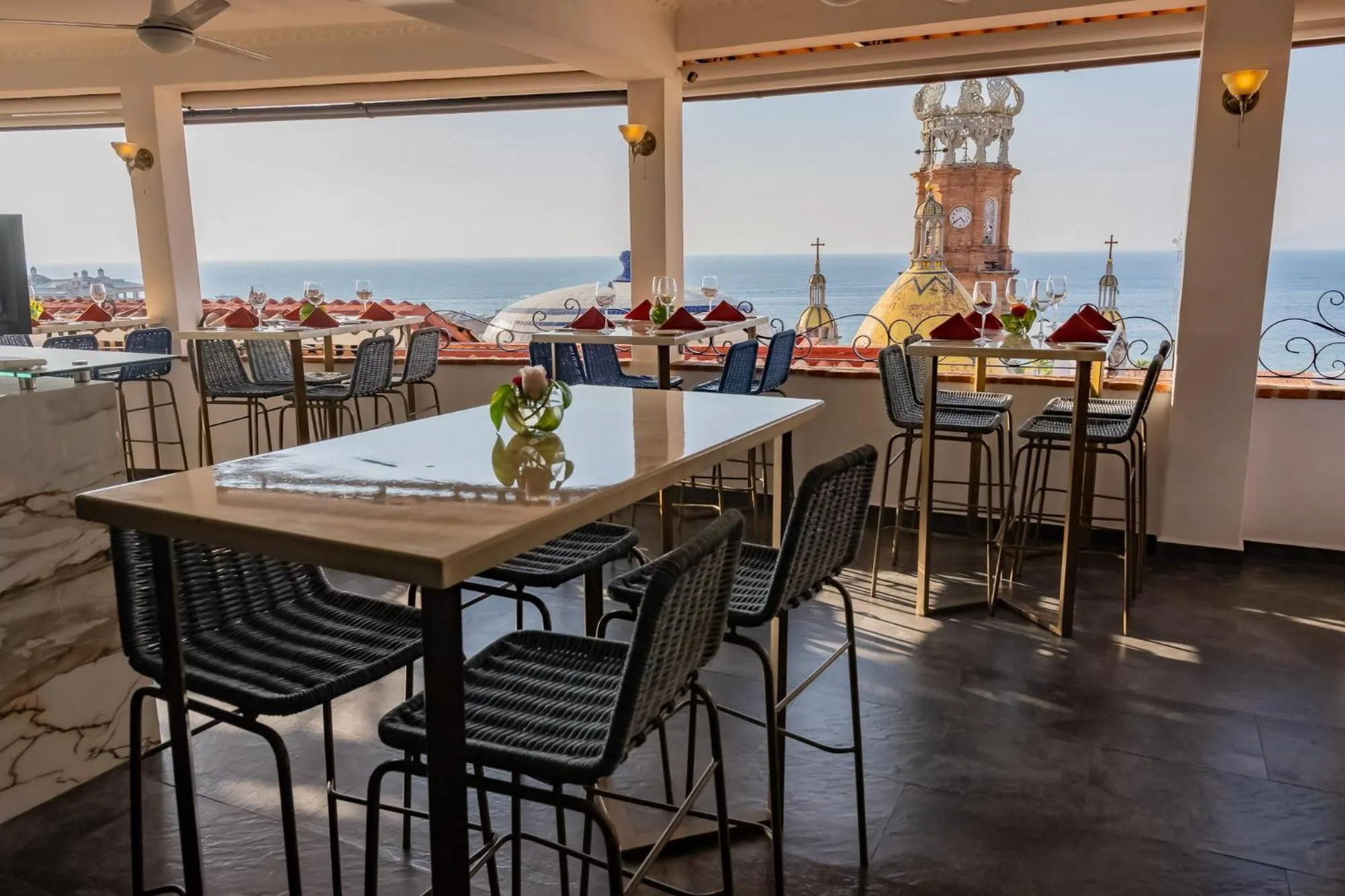 Lounge or bar in BellView Hotel Boutique