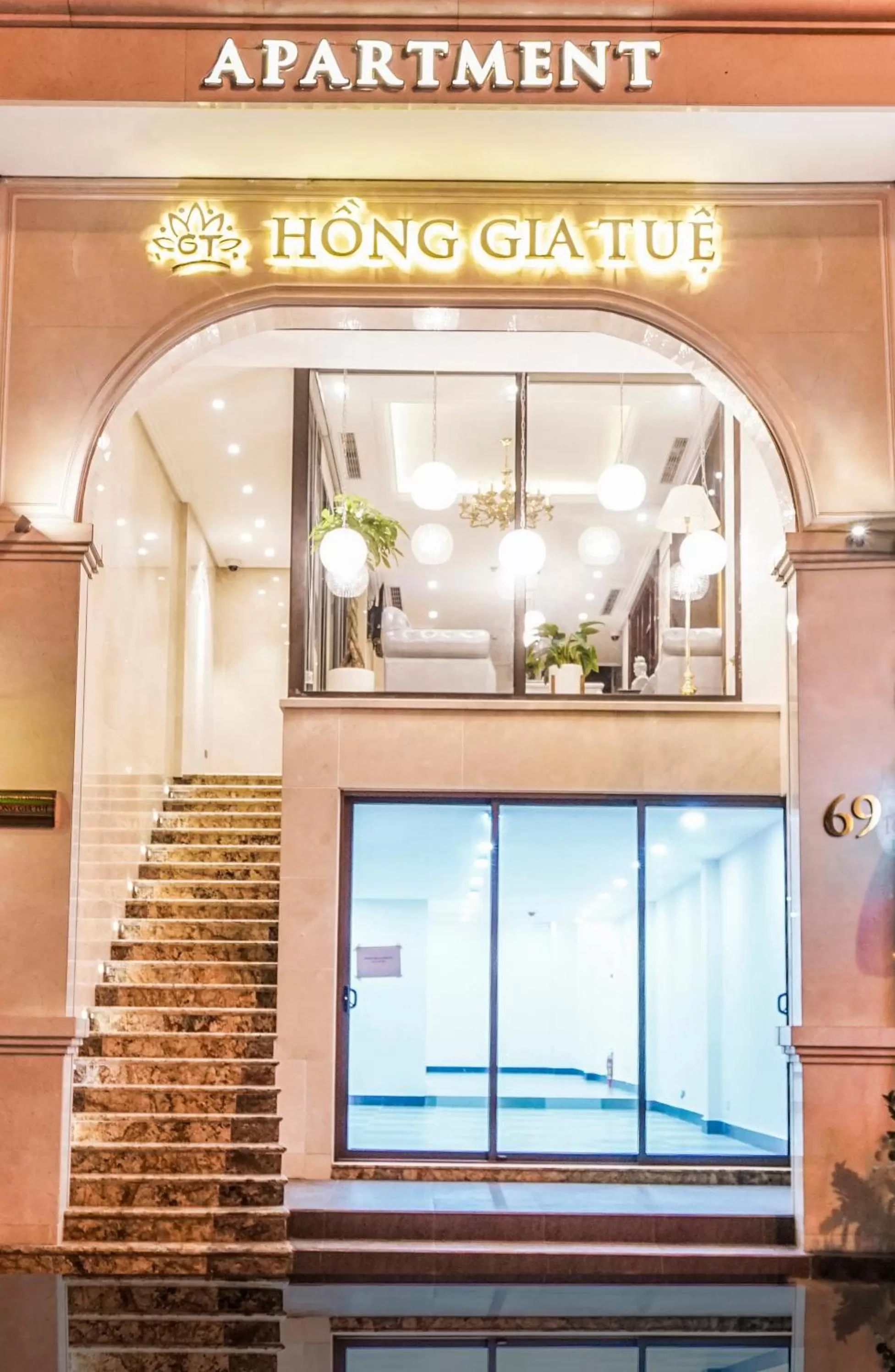 Facade/entrance in Hong Gia Tue Apartment