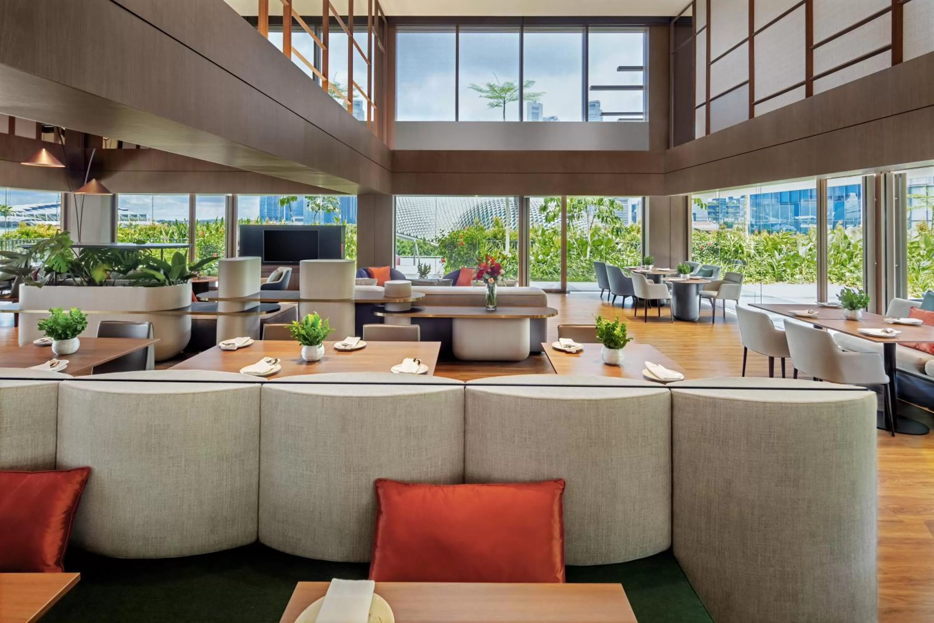 Lounge or bar in PARKROYAL COLLECTION Marina Bay, Singapore