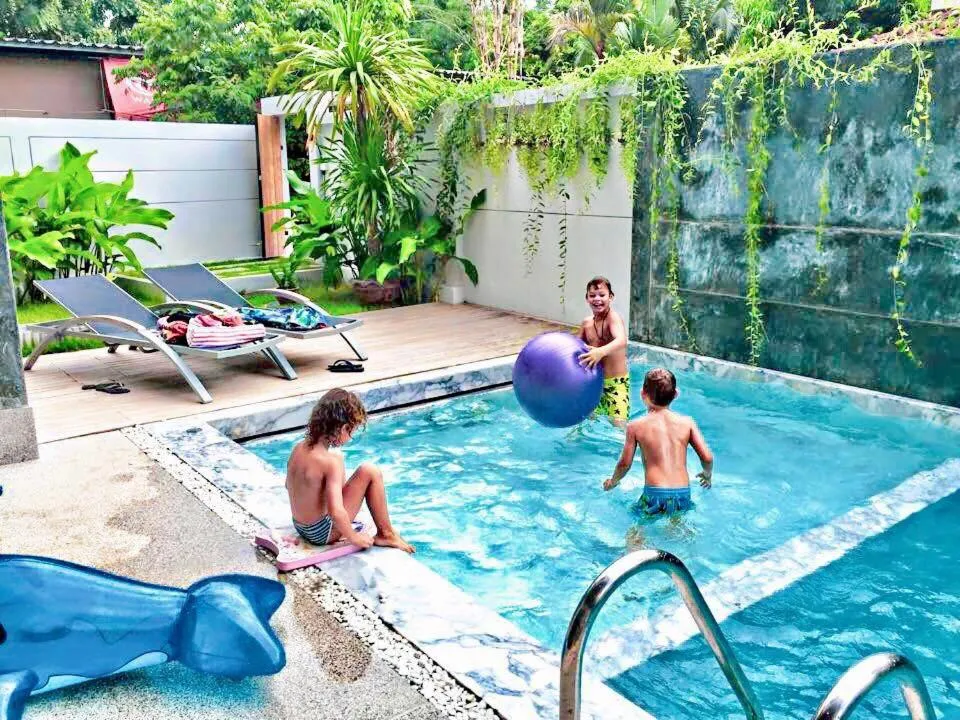 Lemonade Phuket Hotel -SHA Plus