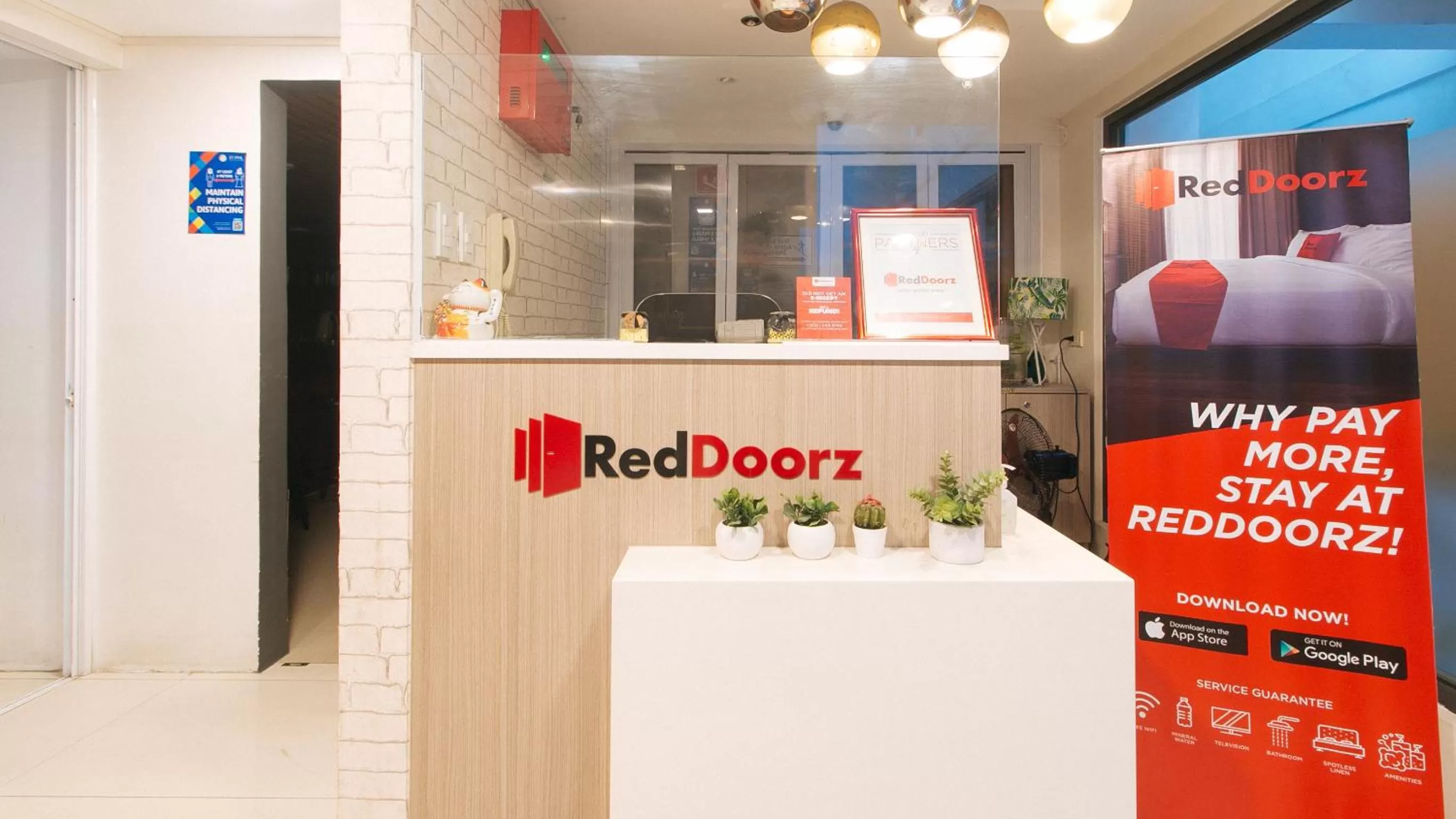 Lobby or reception in RedDoorz Plus at La Belle Residences Makati City