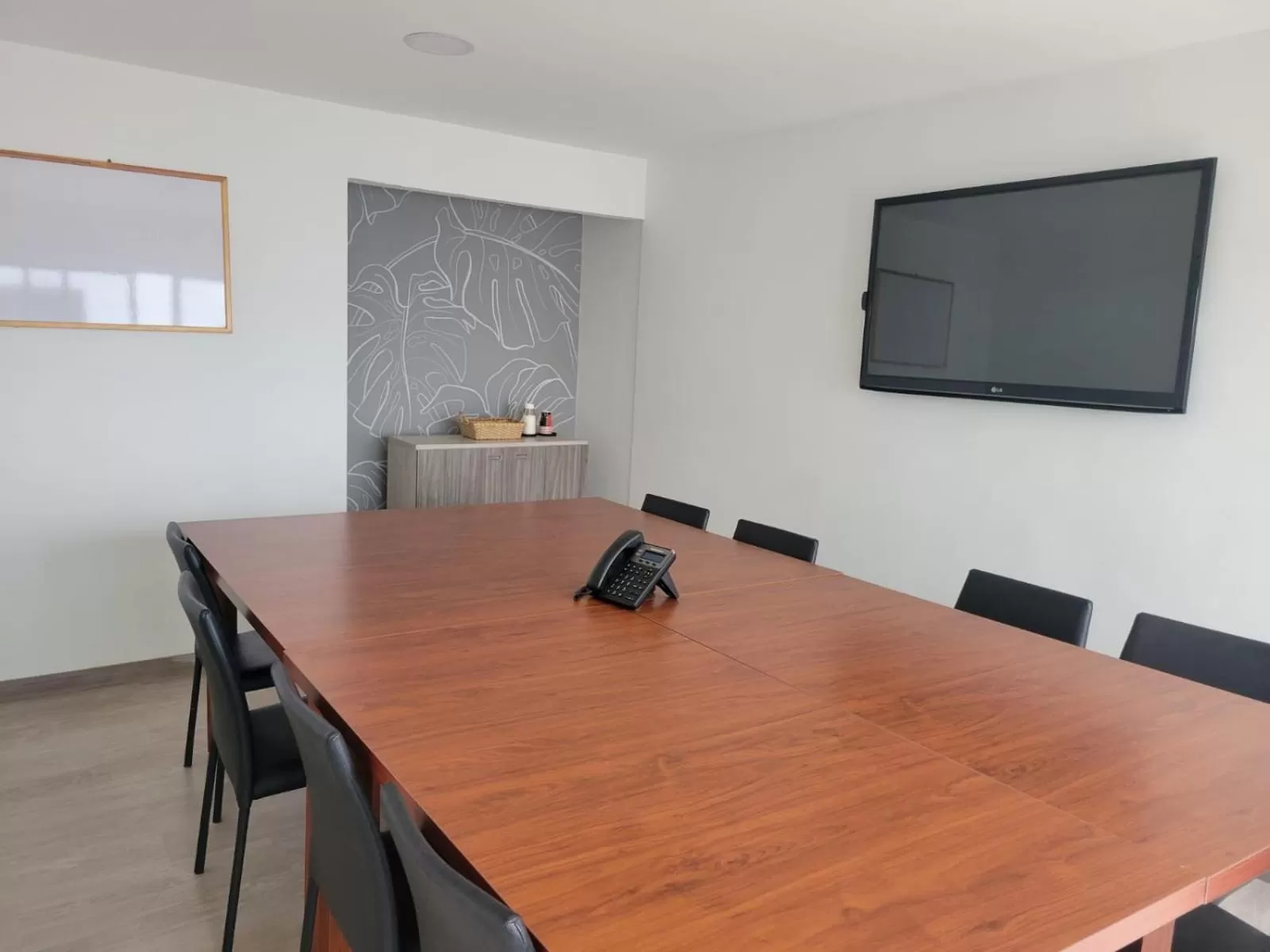 Communal lounge/ TV room in Hotel Piedras De Maní