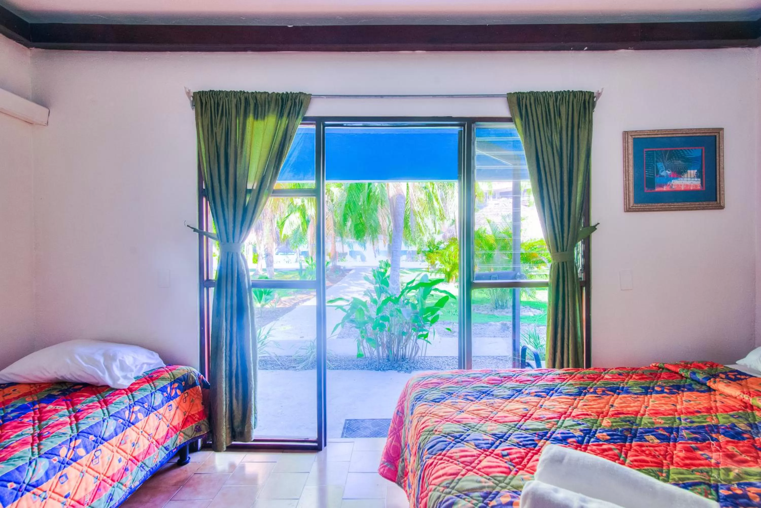 Bed in Beach Break Resort