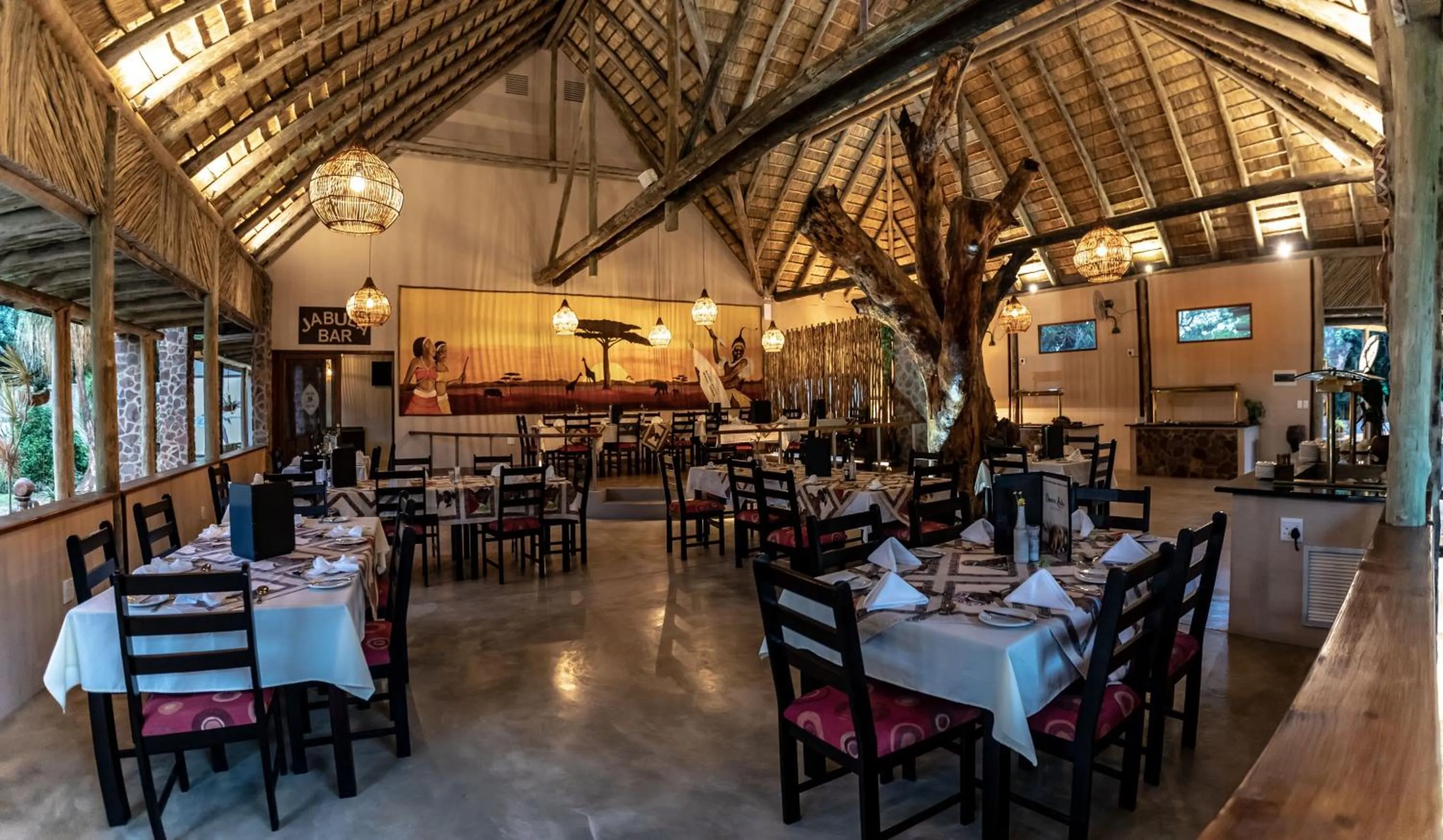Restaurant/places to eat in Gooderson DumaZulu Lodge