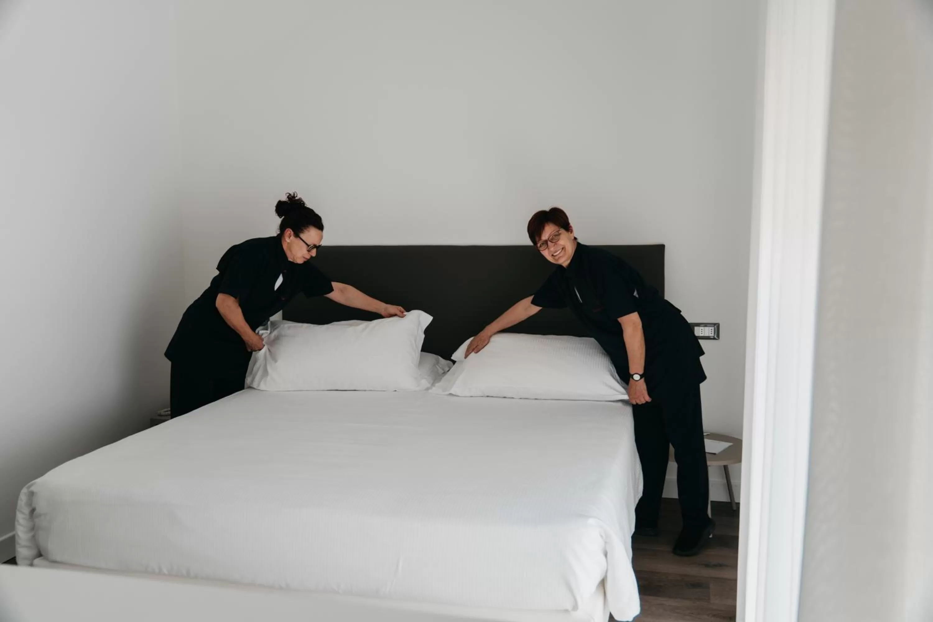 Staff, Bed in Hotel Villa Sorriso