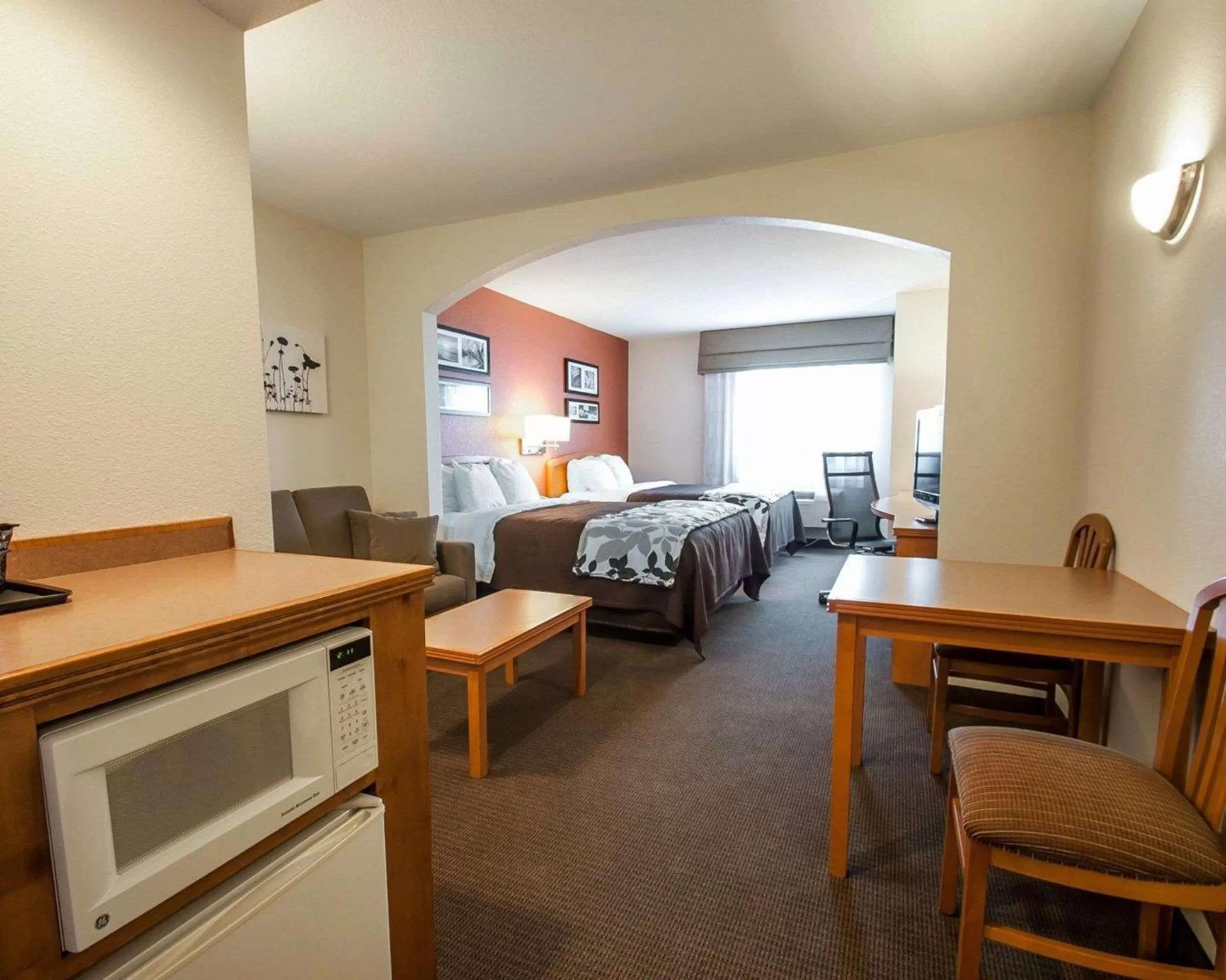 Bedroom, Bed in Sleep Inn & Suites Lake of the Ozarks