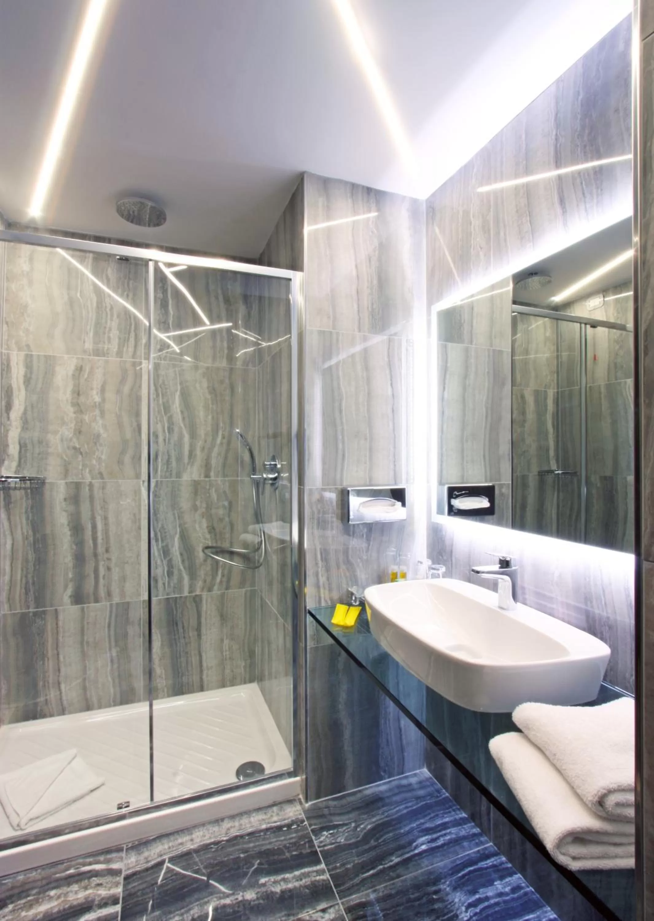 Shower in The Hive Hotel