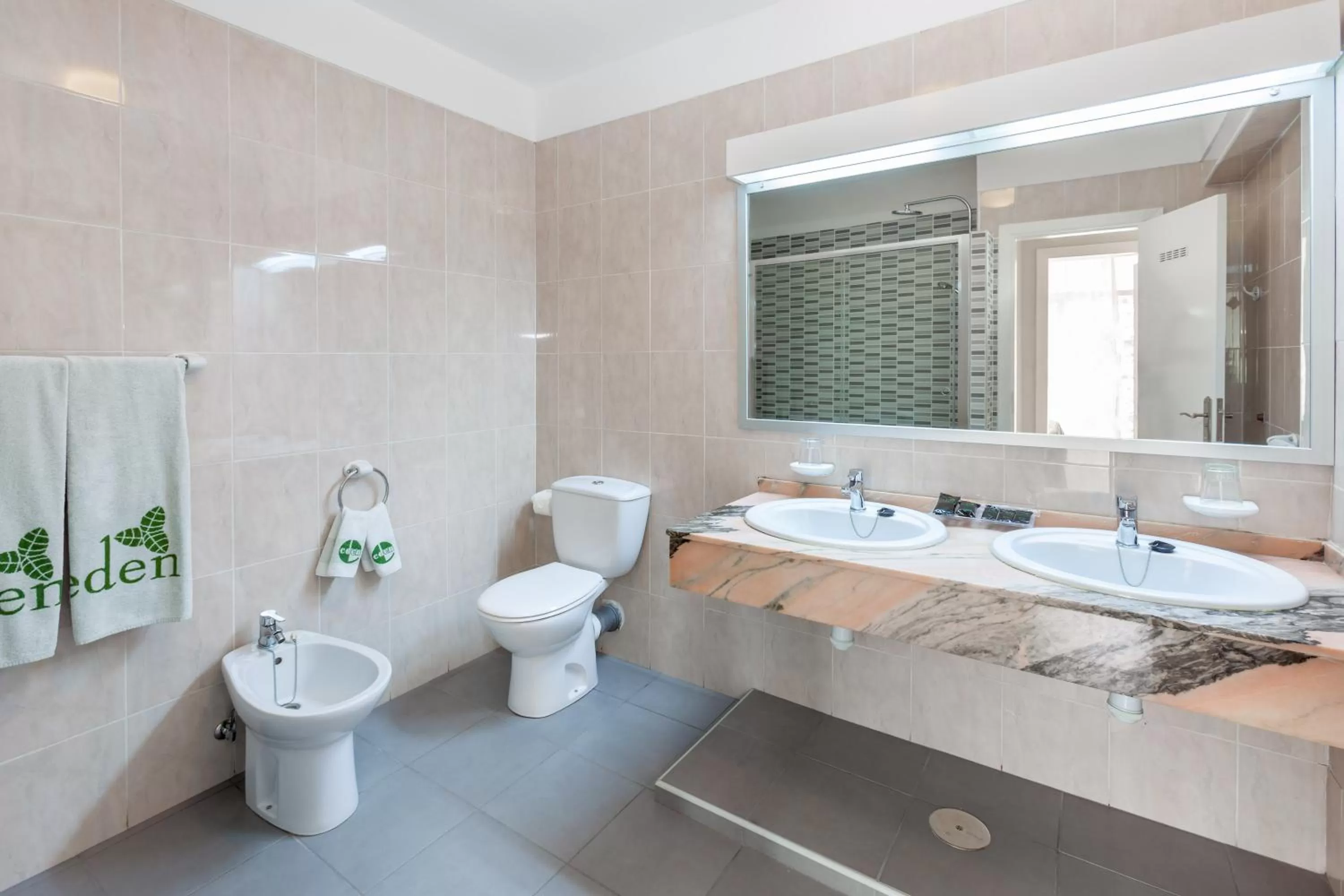 Bathroom in Parque Vacacional Eden