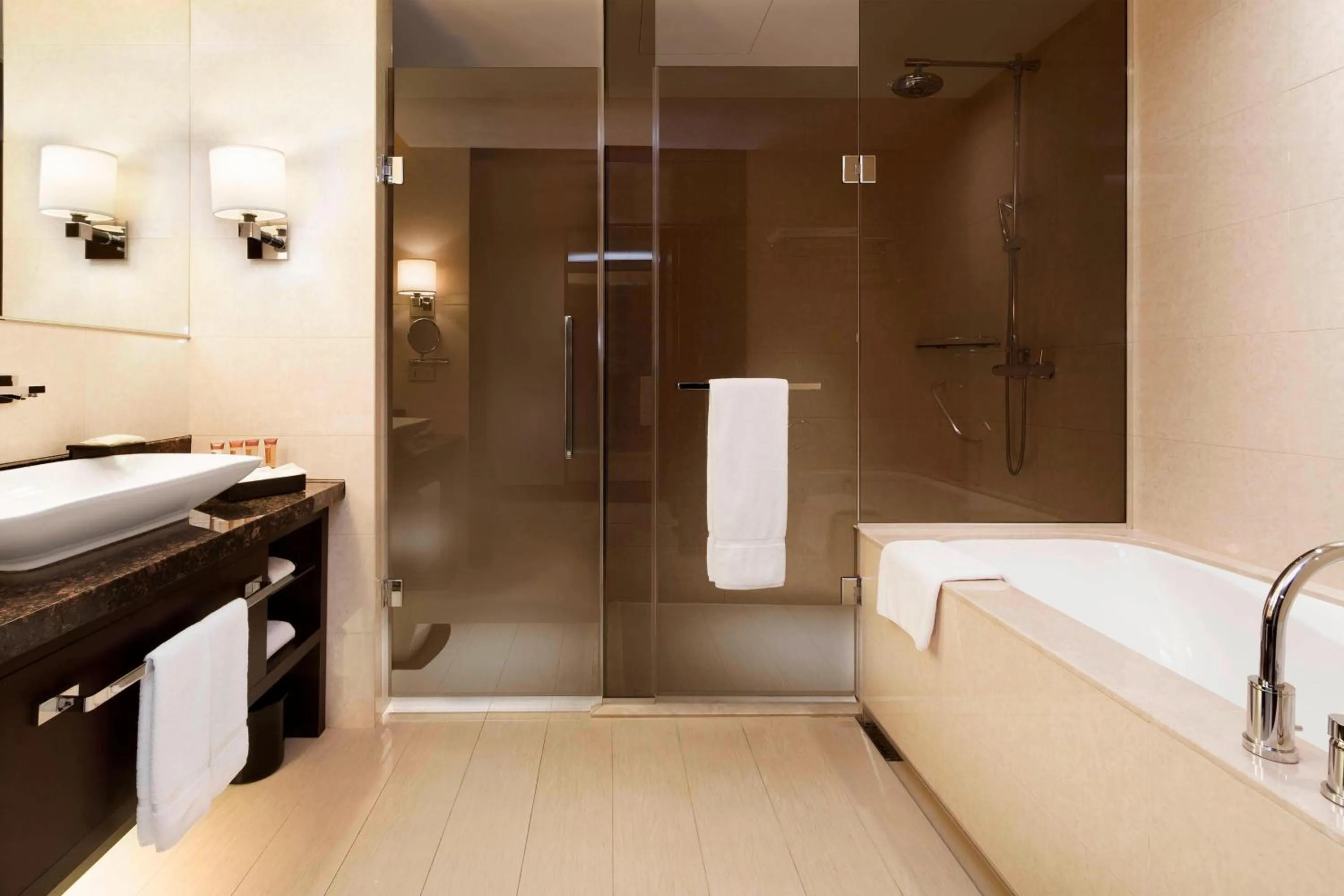 Bathroom, Bed in Sheraton Grand Incheon Hotel