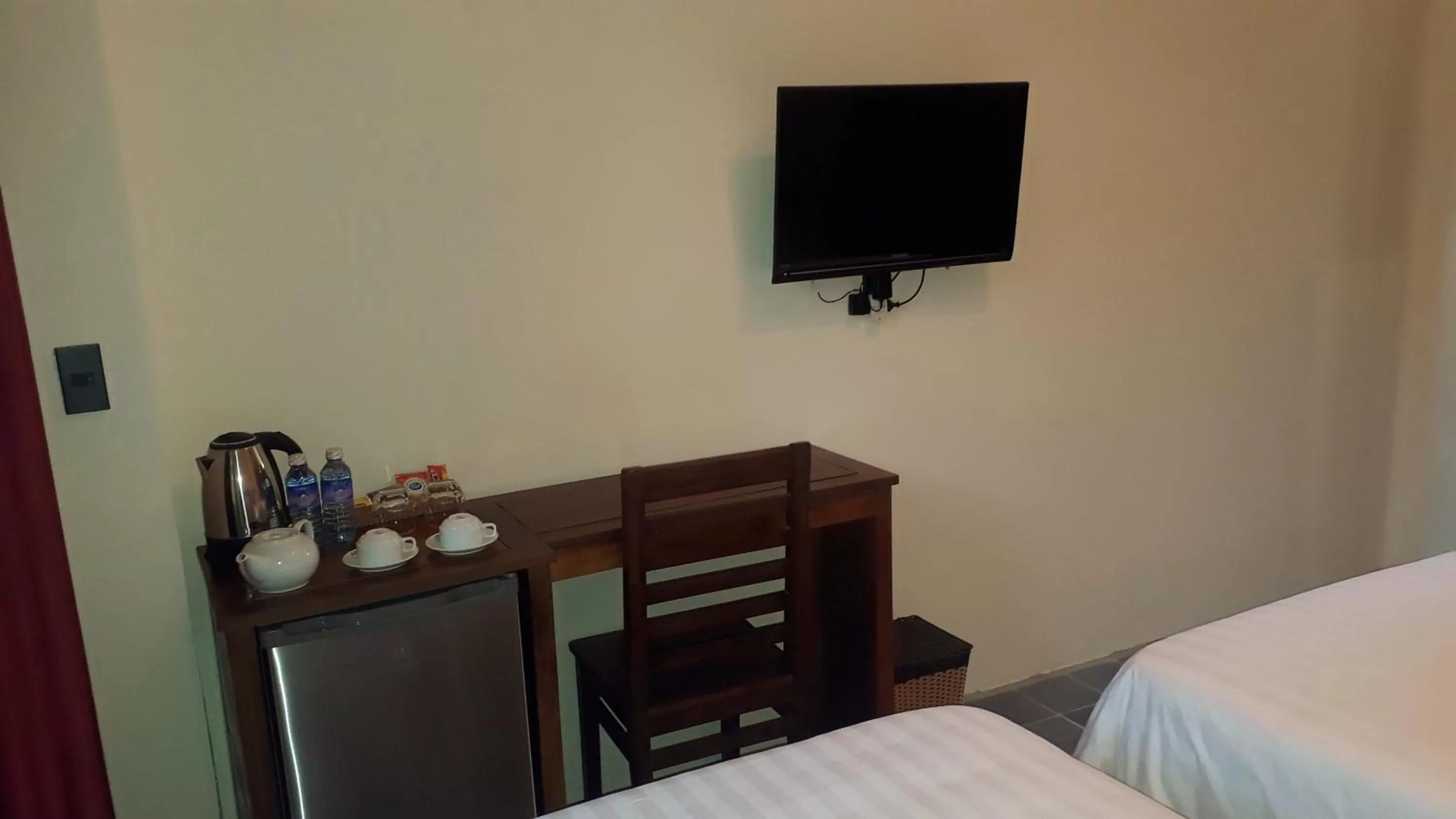 Coffee/tea facilities, Bed in Pink Tulip Hoi An