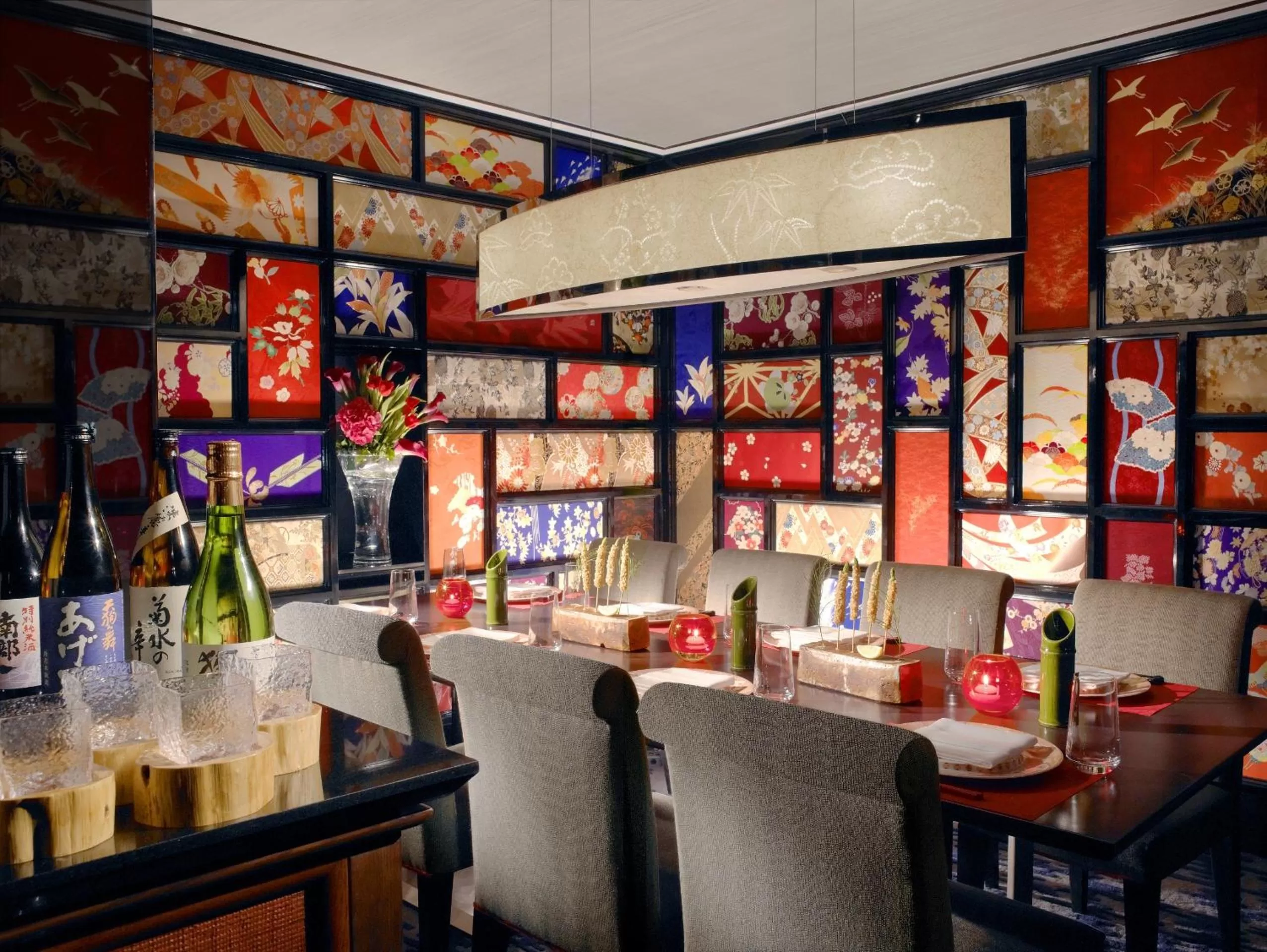 Restaurant/places to eat in The Leela Palace New Delhi