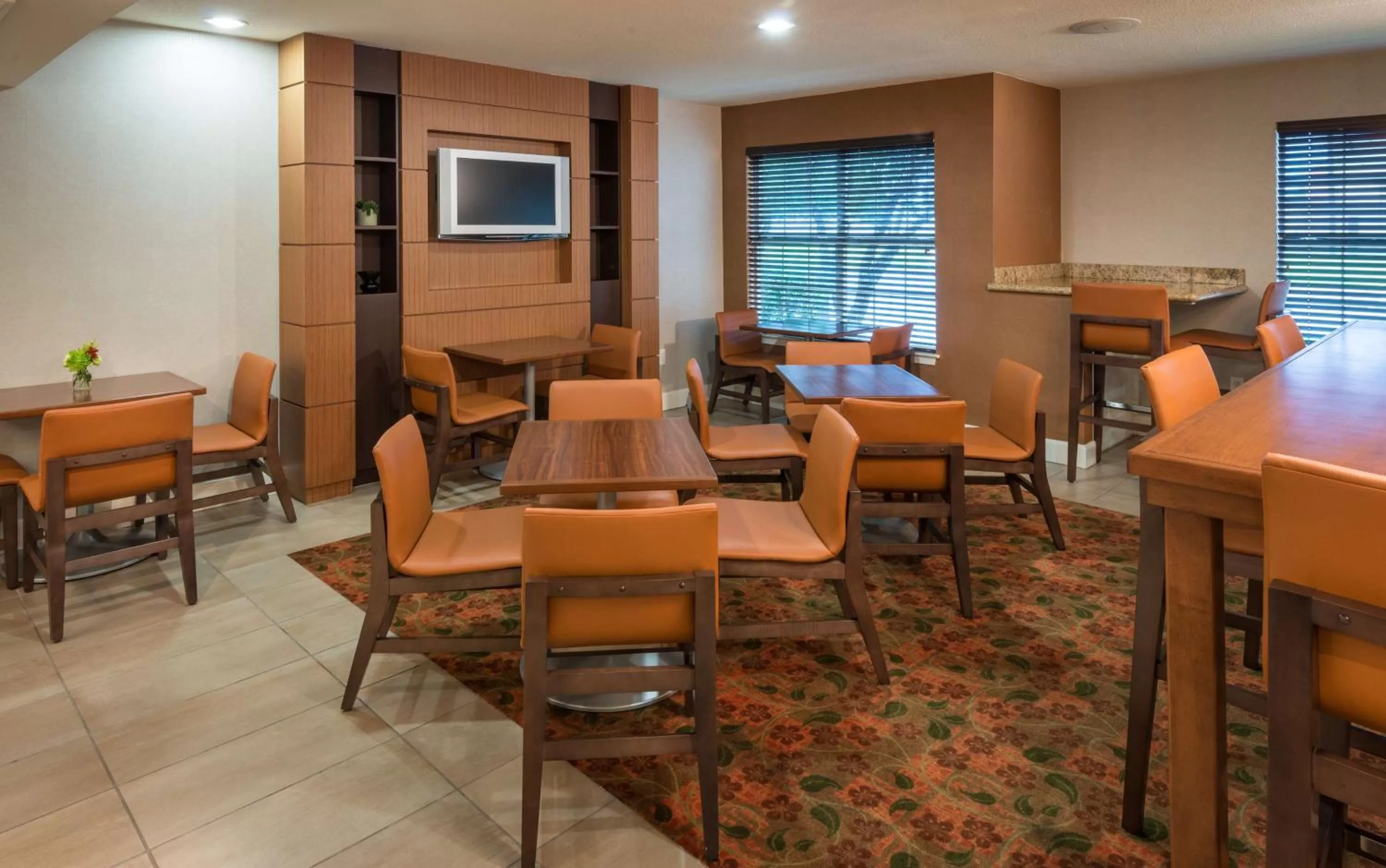 Restaurant/Places to Eat in Hyatt House Houston/Energy Corridor