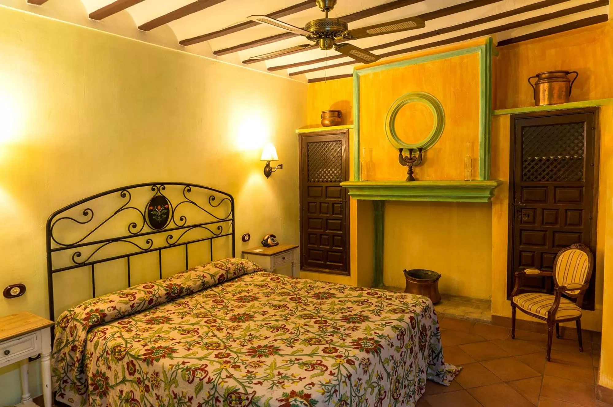 Bed in Hotel Spa La Casa del Rector Almagro