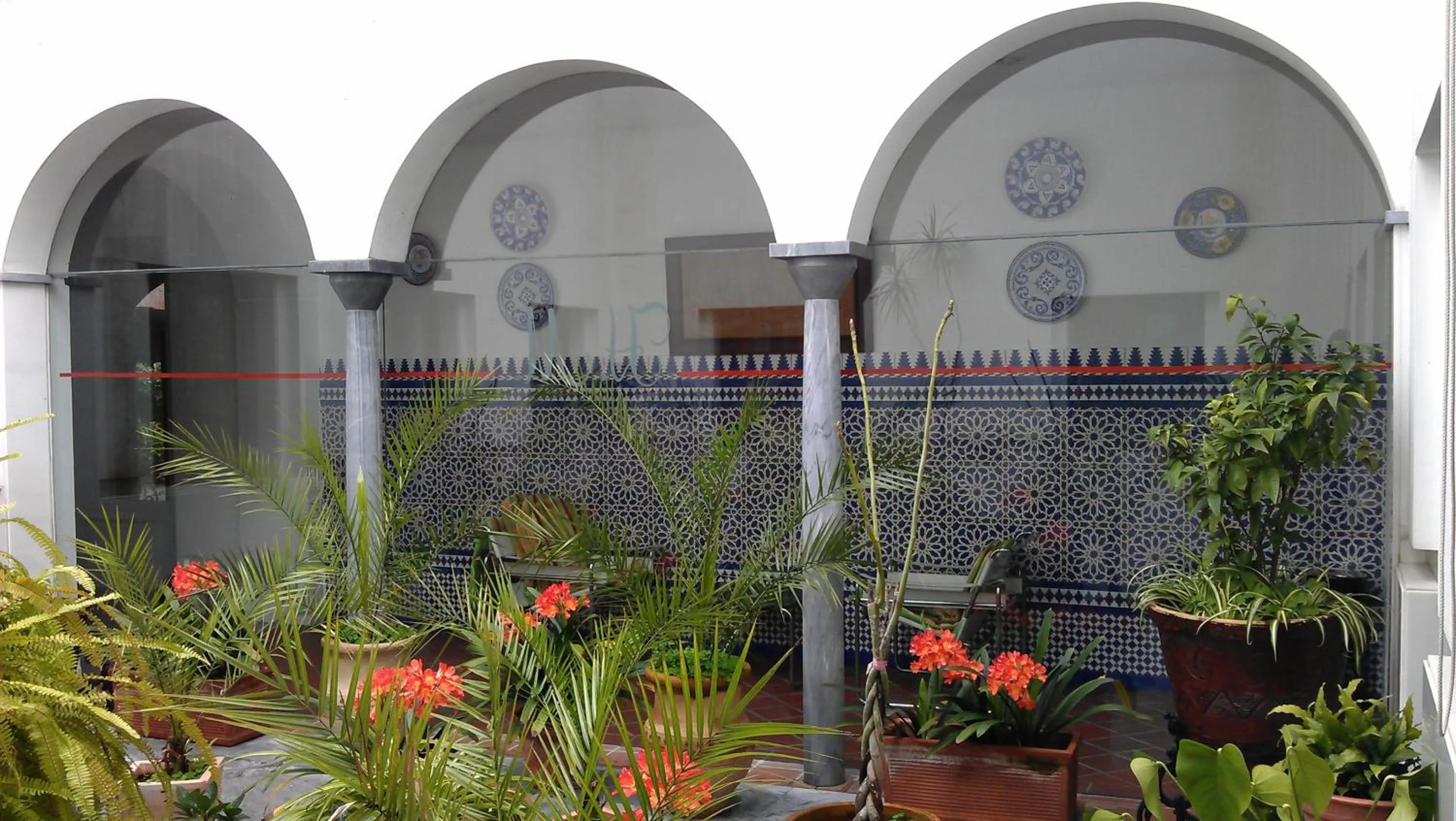 Patio in Hotel Maestre