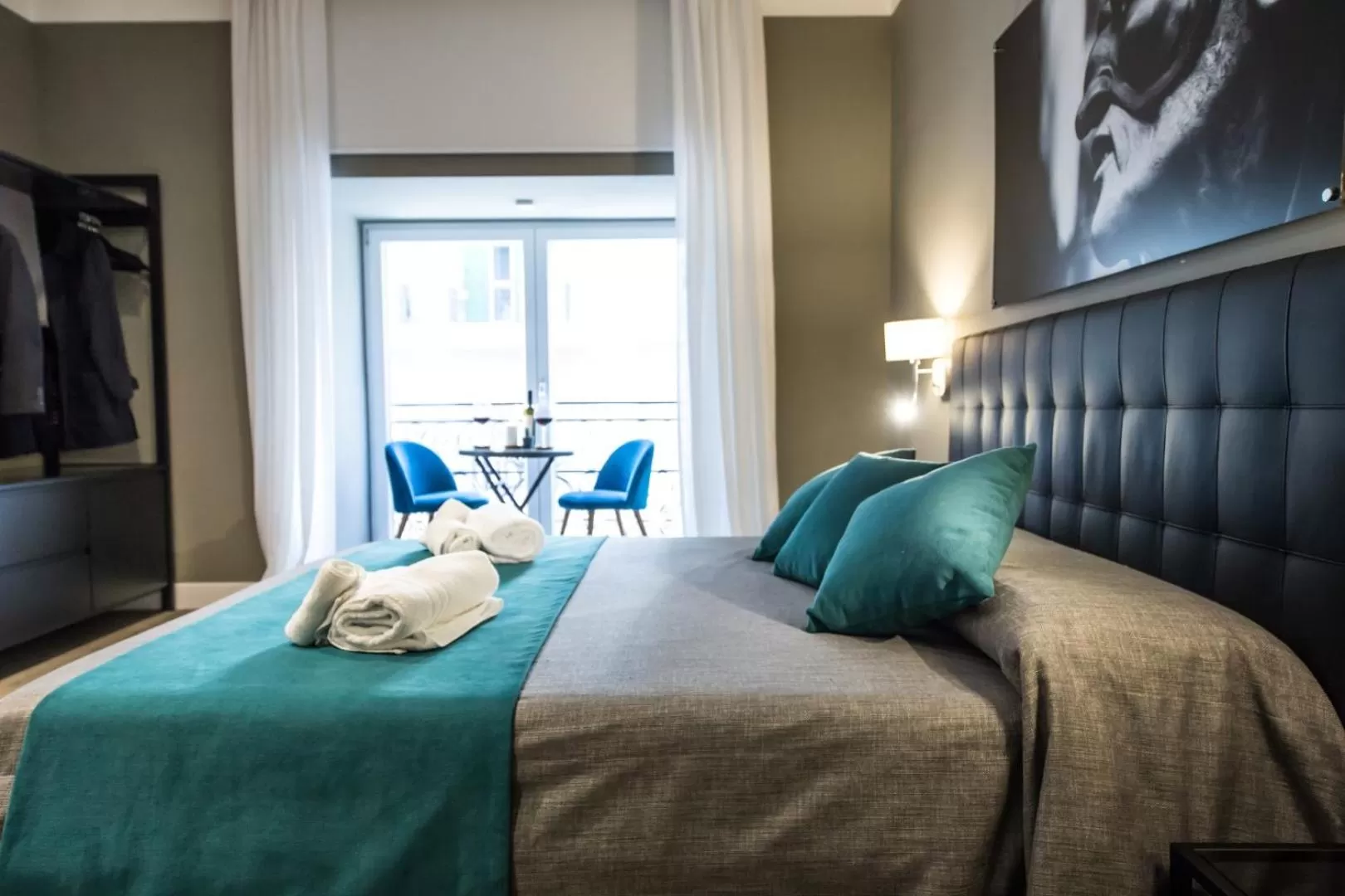 Bedroom, Bed in B&B Art House