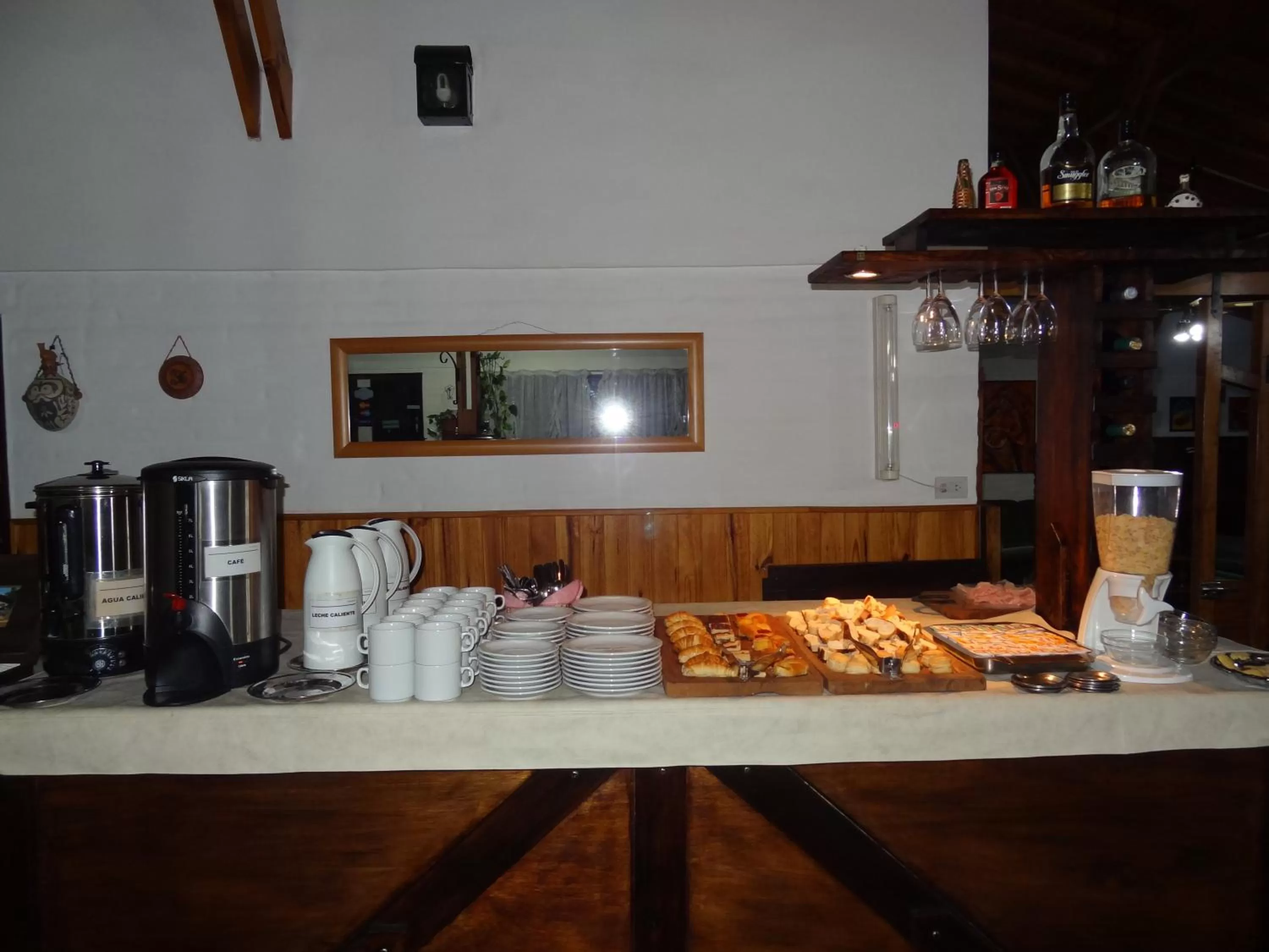 Lounge or bar in Hostería Lida