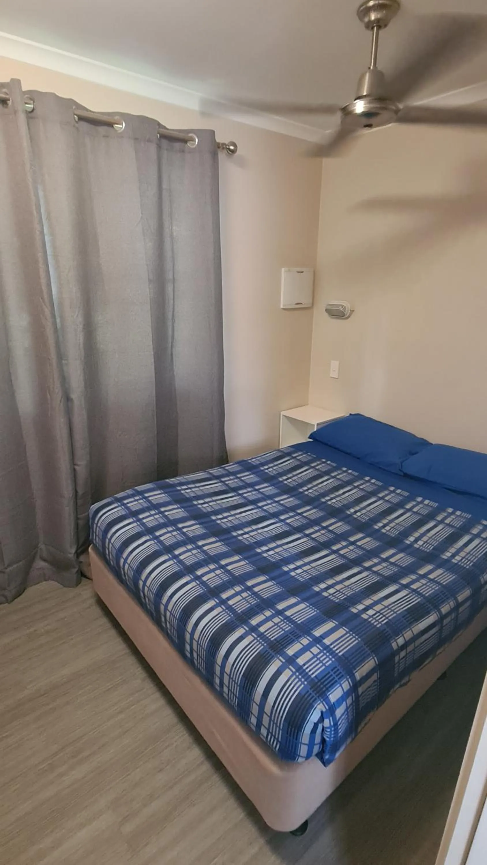 Bedroom, Bed in Banana Coast Caravan Park