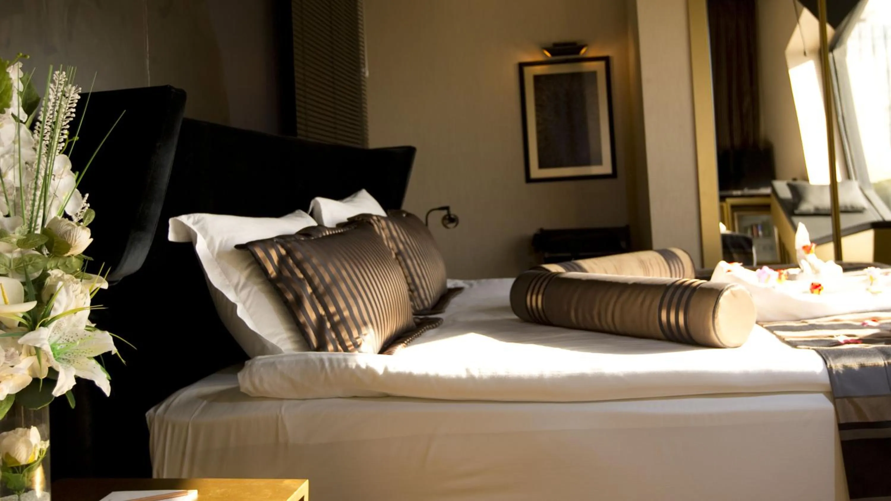 Bedroom, Bed in Rios Edition Hotel