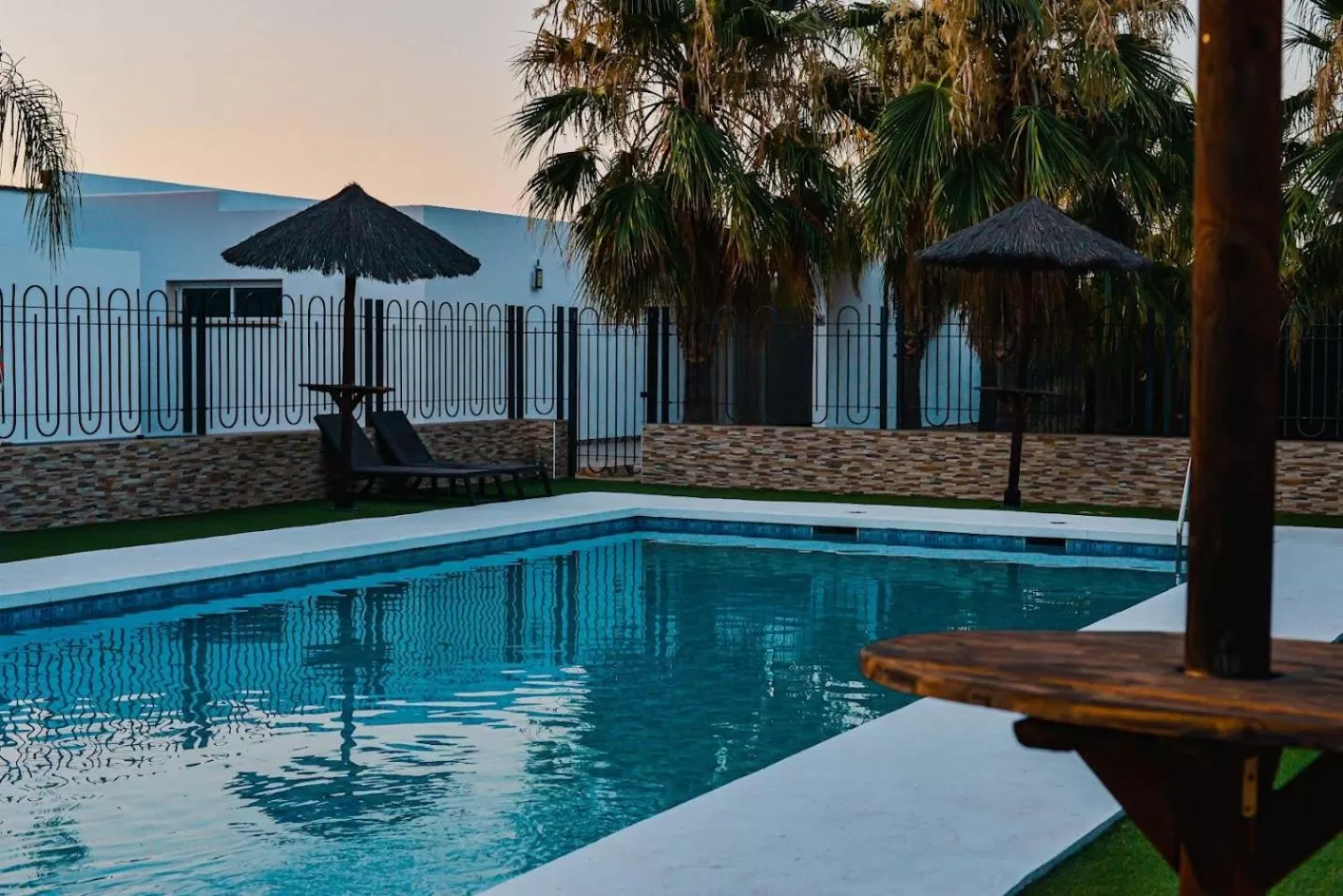 Swimming Pool in Hotel Los Manjares