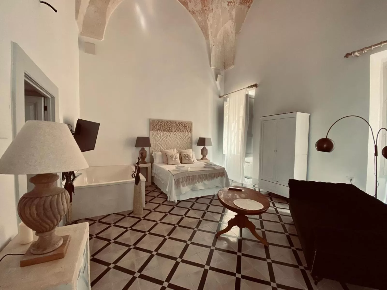 Photo of the whole room, Bed in Palazzo NUR