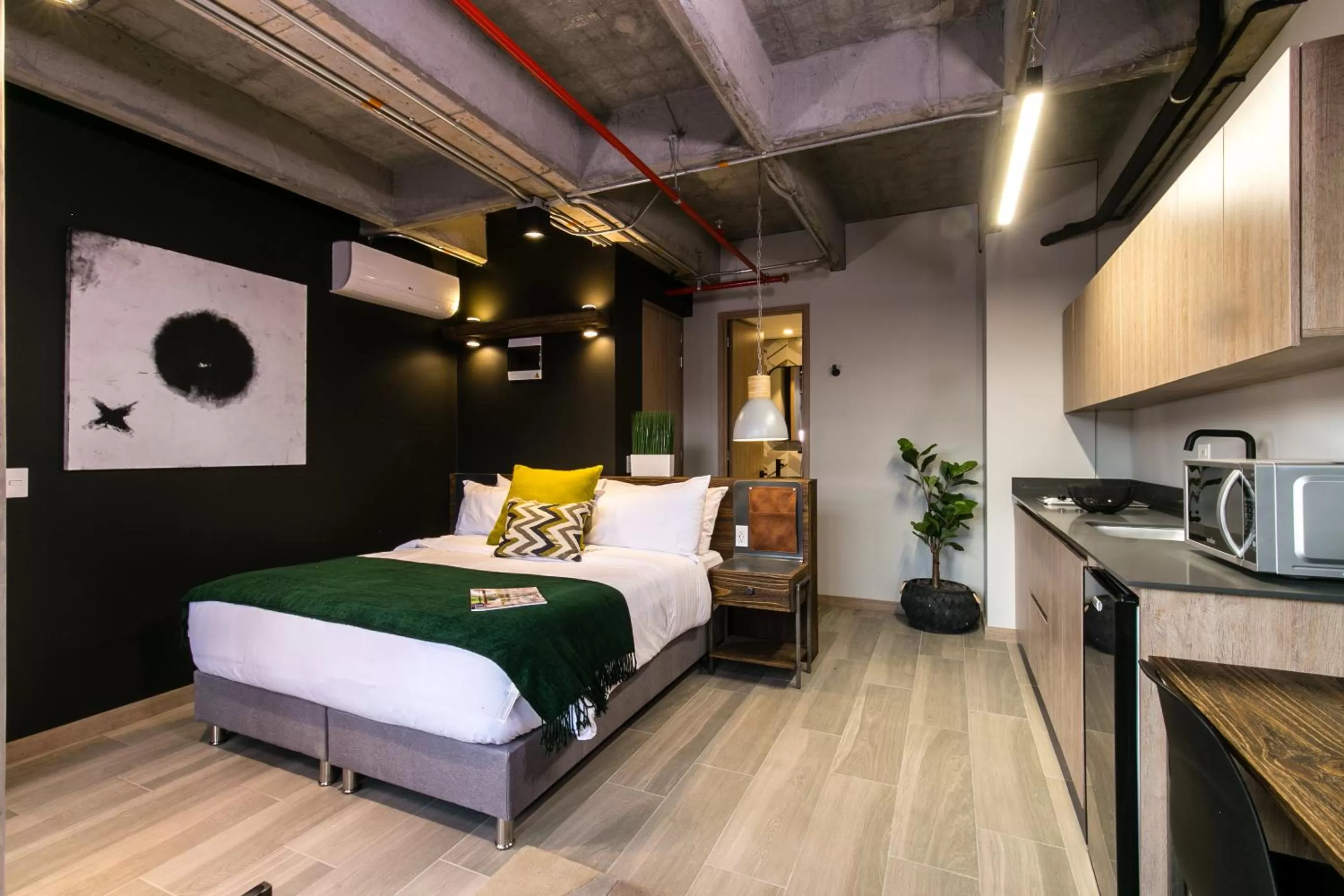 TV and multimedia, Bed in Factory Lofts Hotel