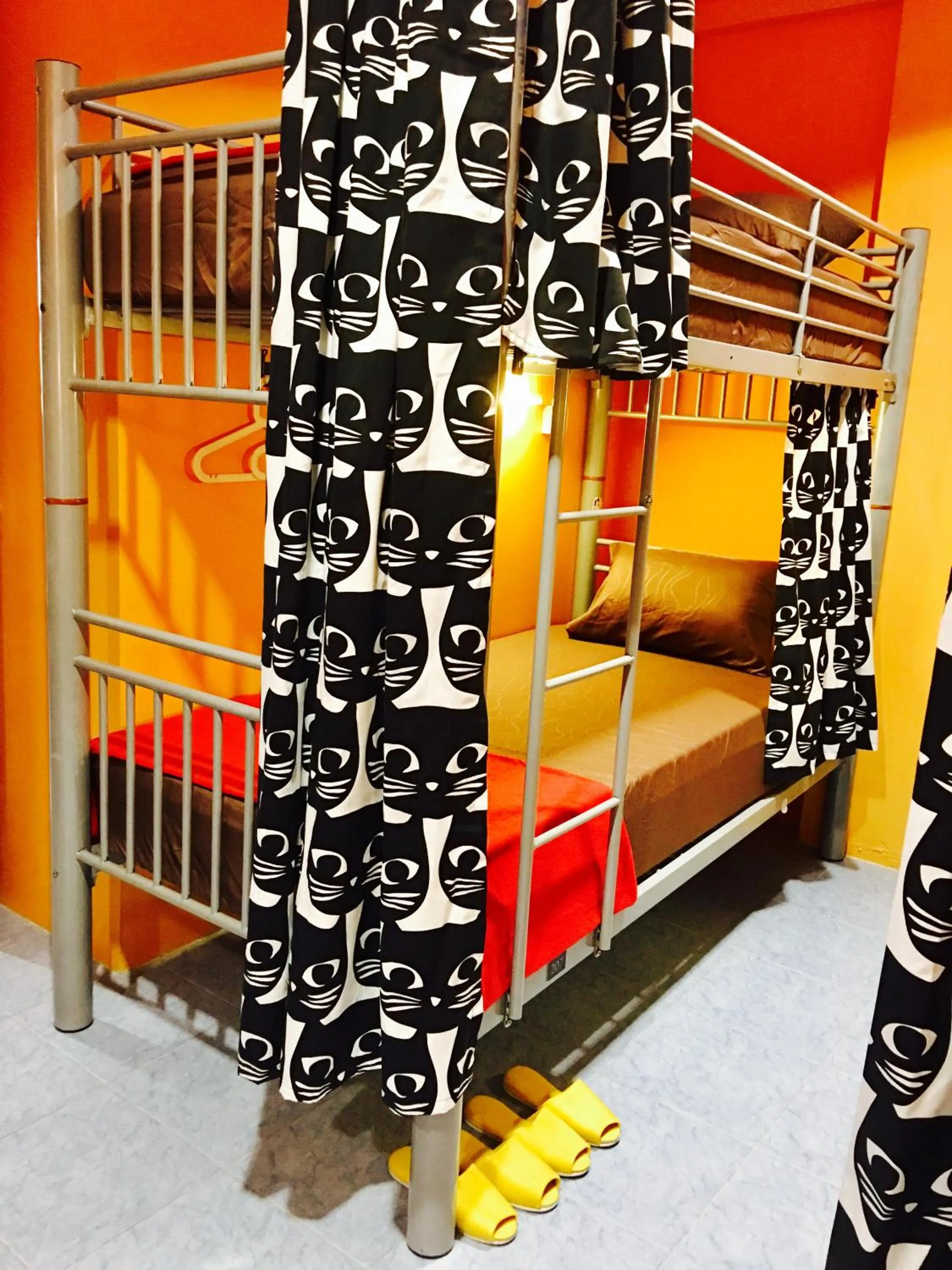 Bunk Bed in Century Service World