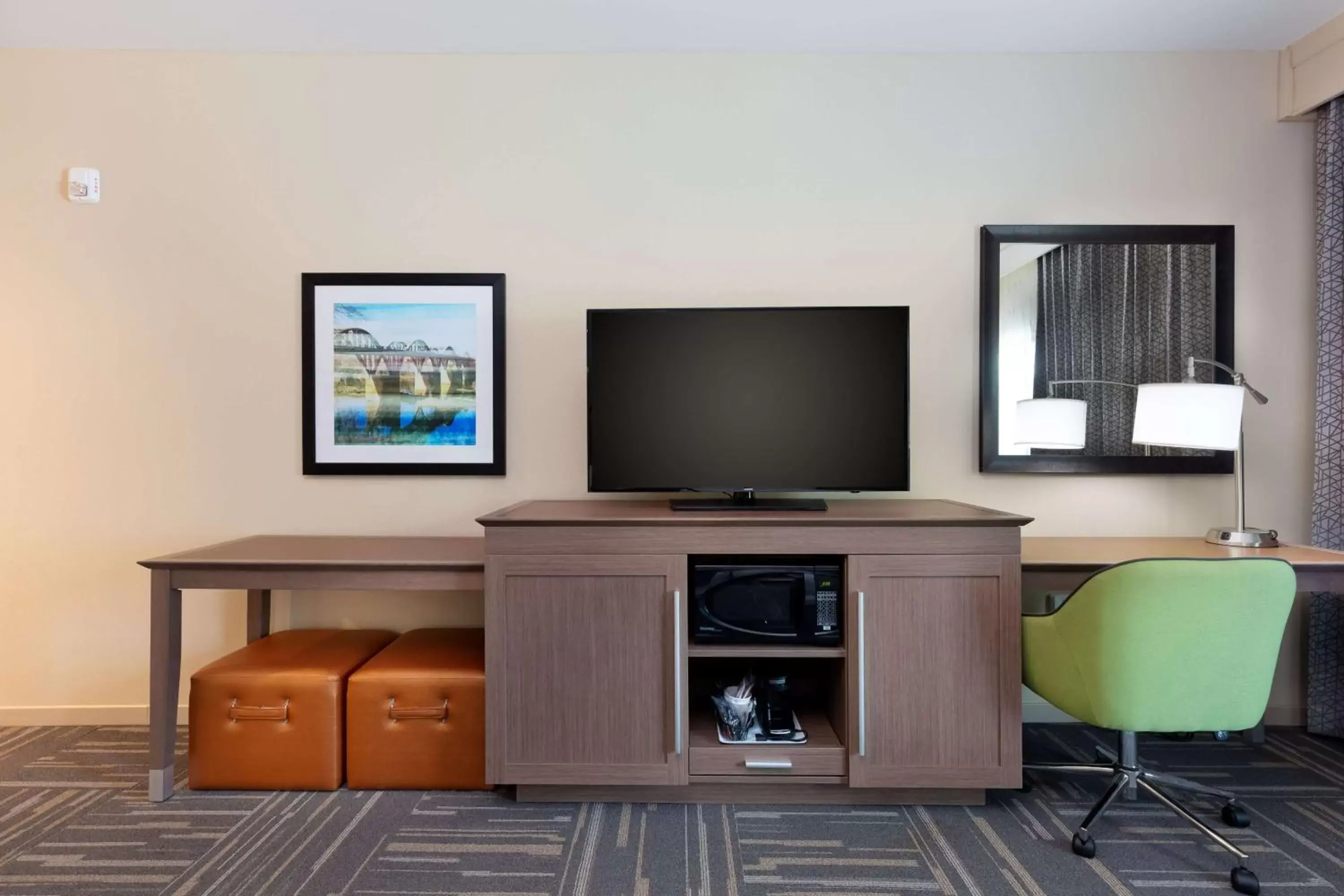 Queen Room with Two Queen Beds - Mobility and Hearing Access/Non-Smoking in Hampton Inn Wetumpka Queen Room with Two Queen Beds - Mobility and Hearing Access/Non-Smoking in Hampton Inn Wetumpka