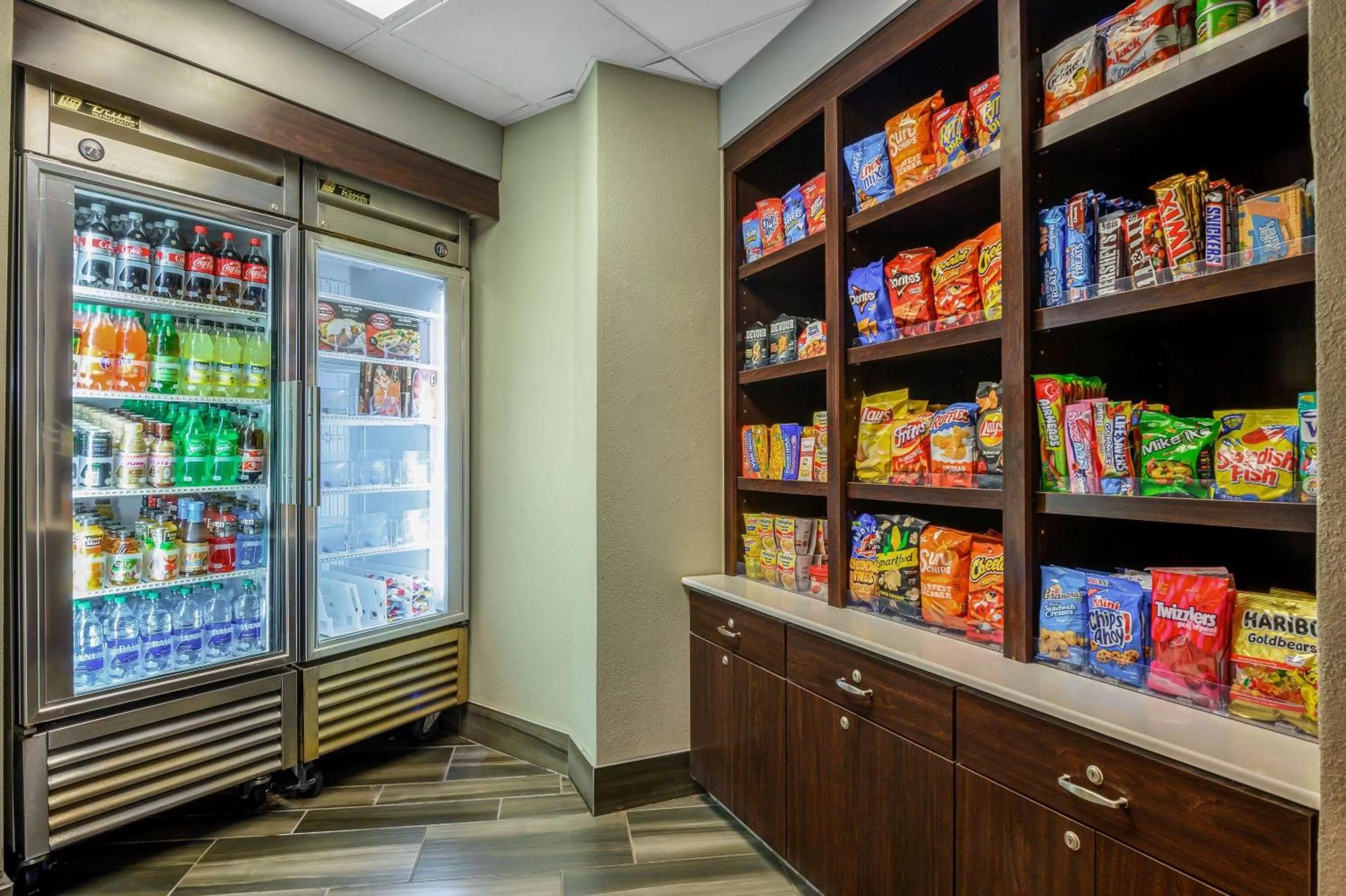 Food and drinks in La Quinta by Wyndham Myrtle Beach Broadway Area