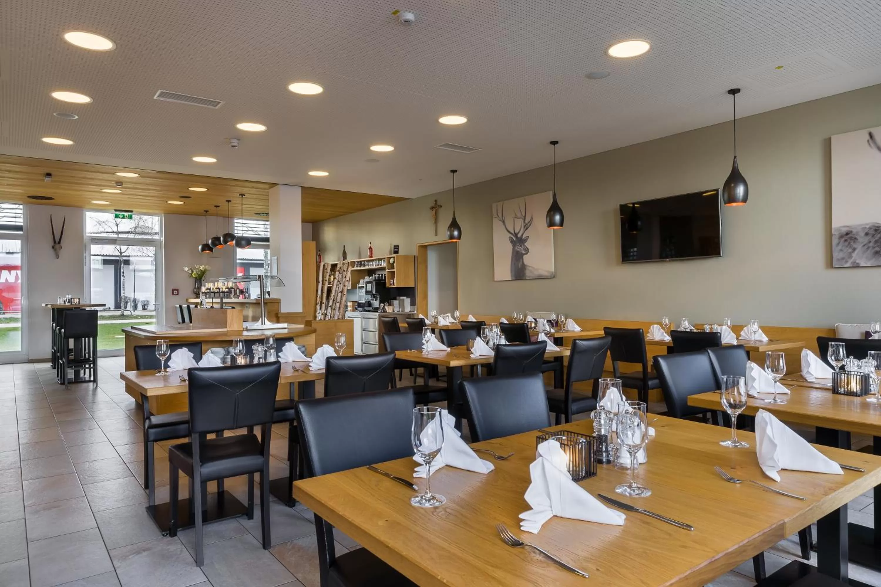 Meals, Restaurant/Places to Eat in Atomis Hotel Dachau Munich