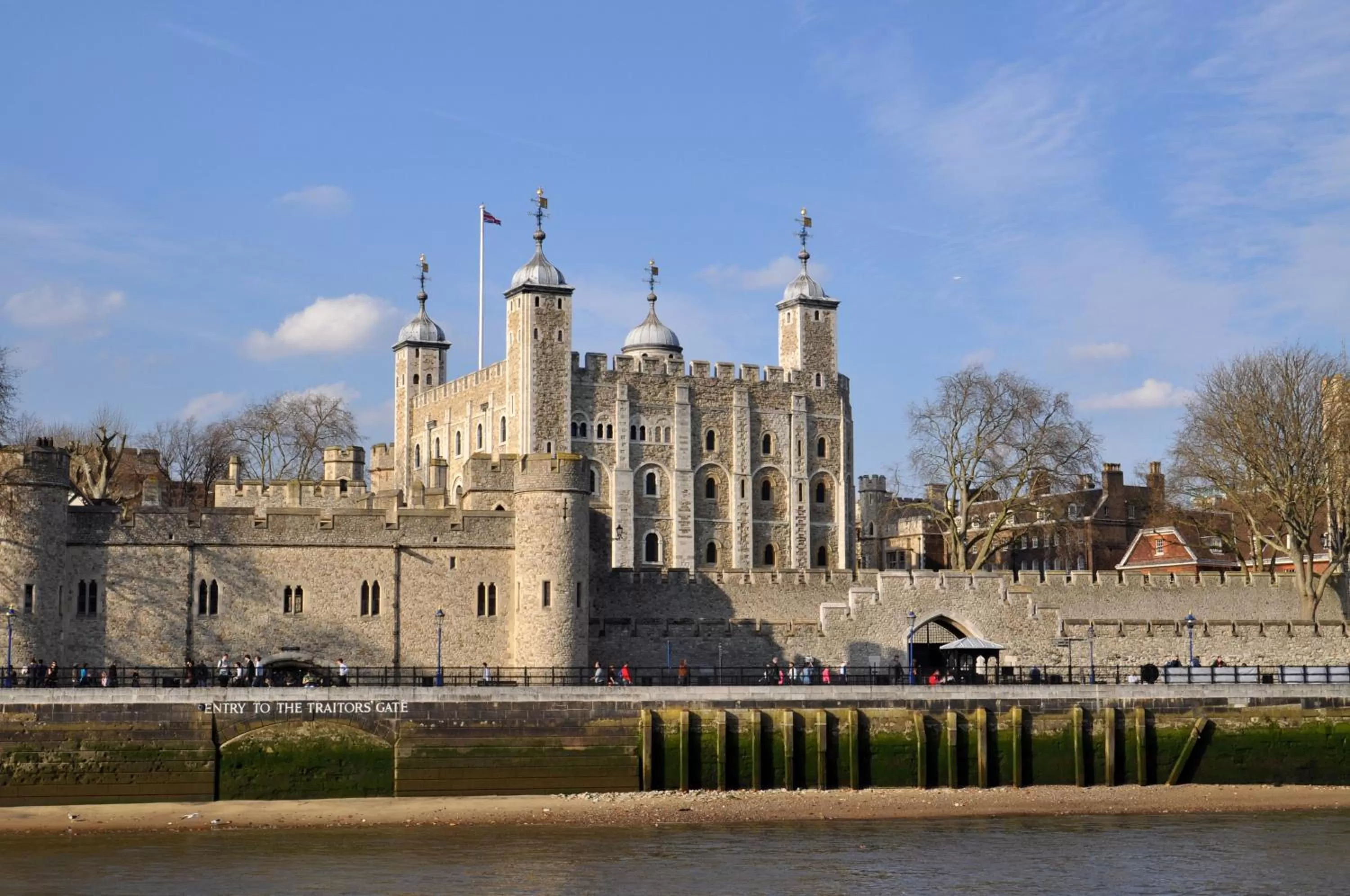 Area and facilities in Holiday Inn London Kensington High St. by IHG